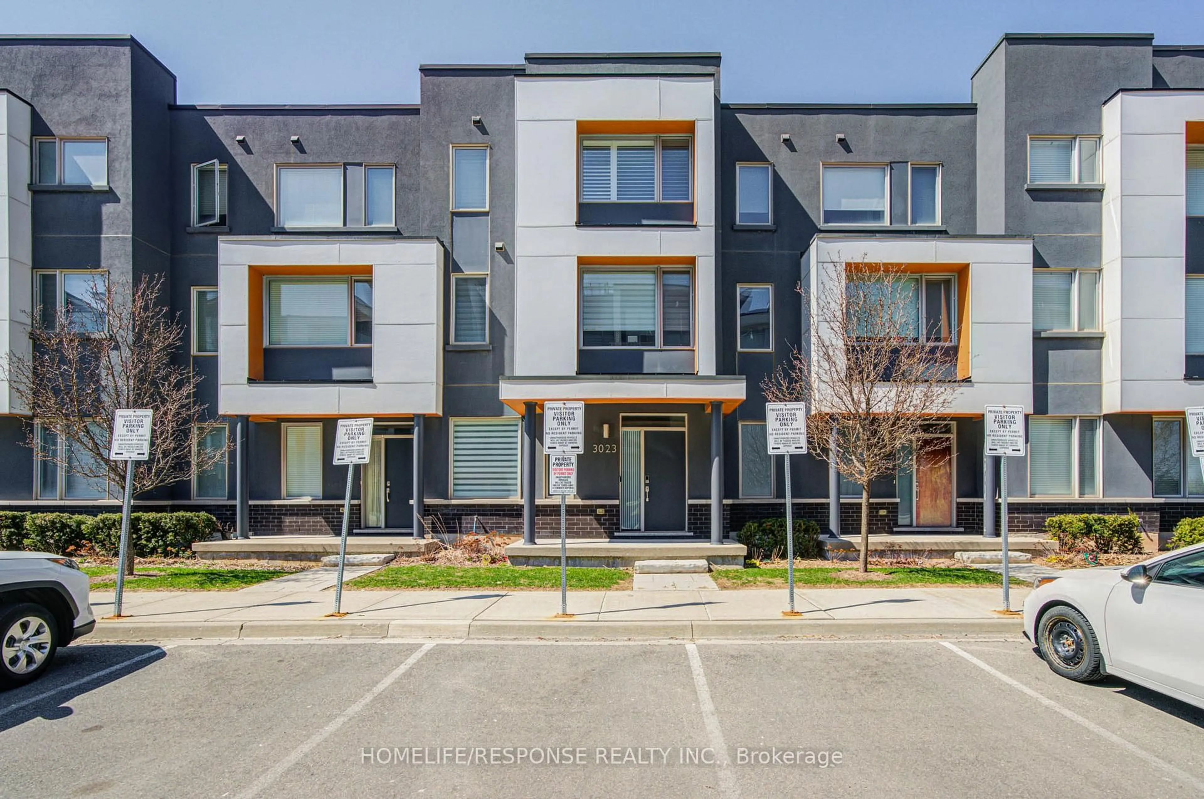 Unknown for 3023 Creekshore Common #31, Oakville Ontario L6M 1L8