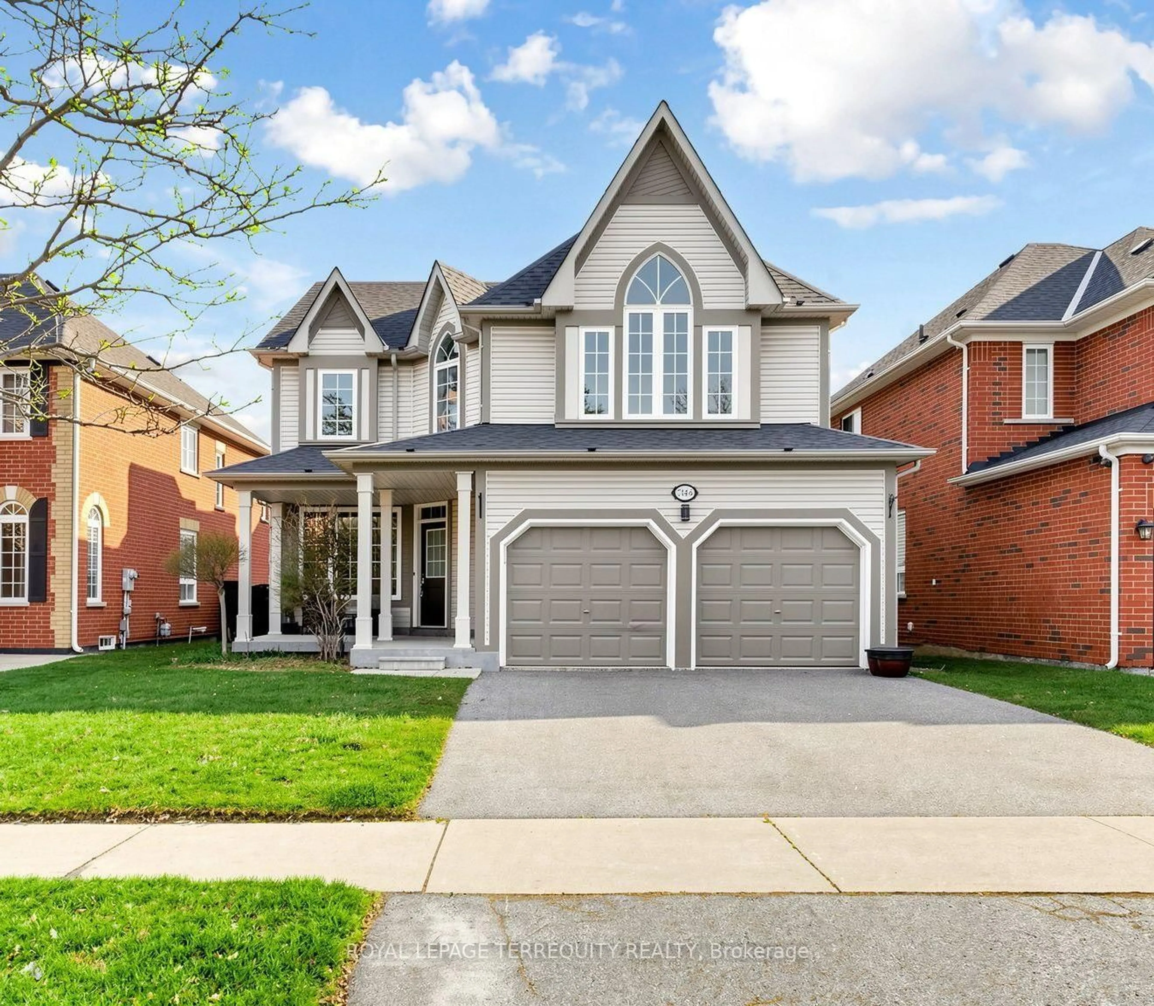 Home with brick exterior material, street for 7146 Baskerville Ru, Mississauga Ontario L5W 1W3