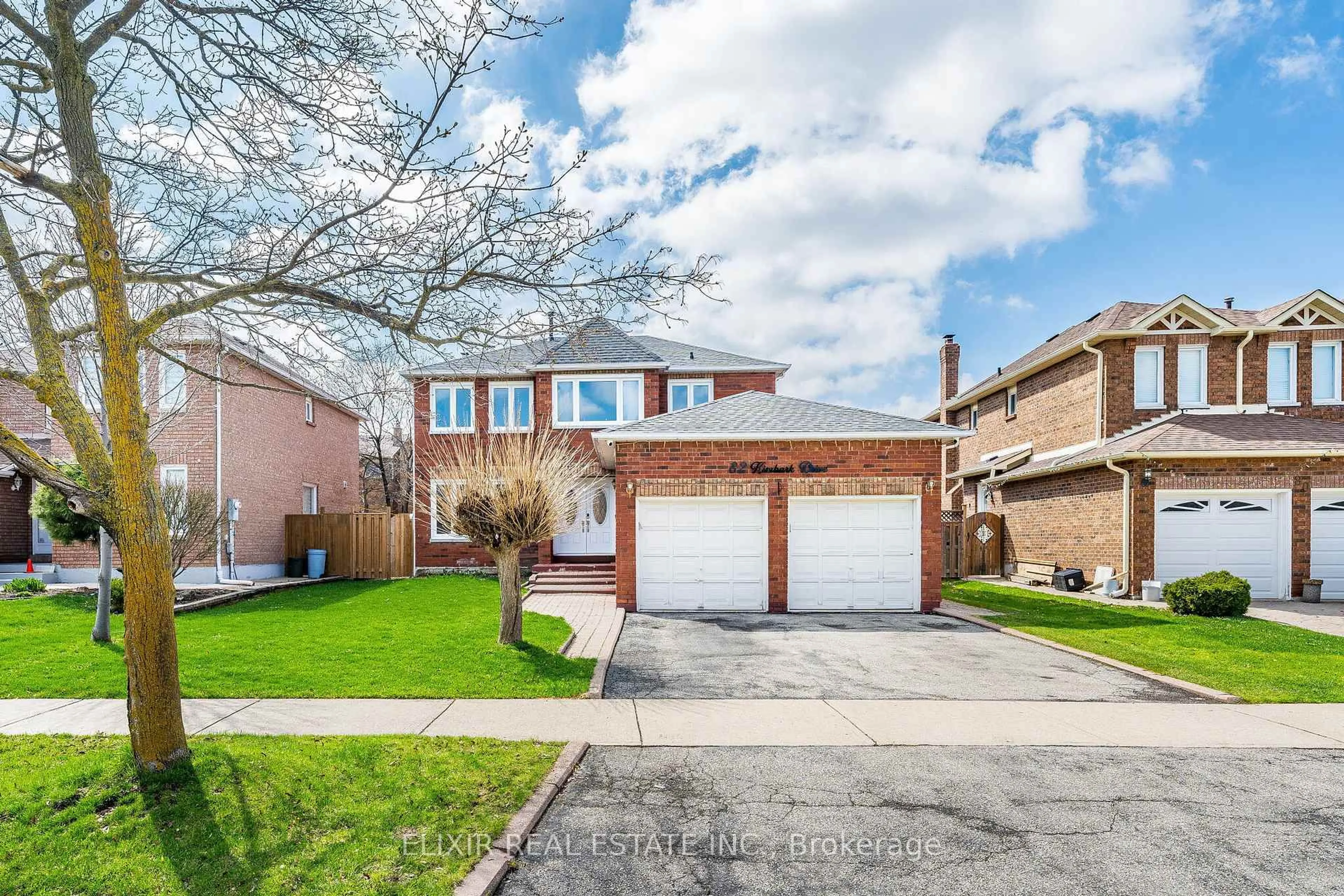 Home with brick exterior material, street for 82 Kimbark Dr, Brampton Ontario L6X 3C6