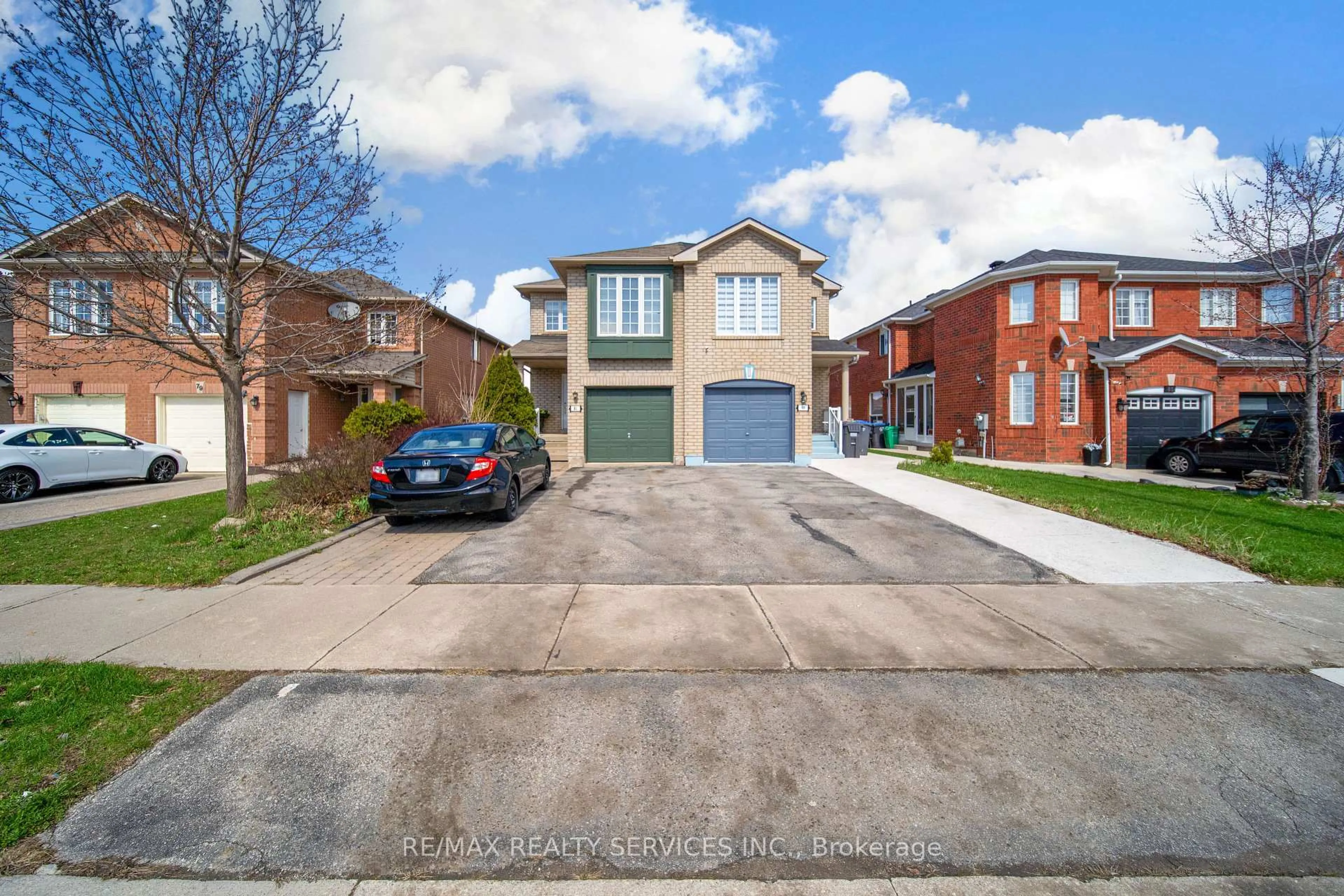 A pic from outside/outdoor area/front of a property/back of a property/a pic from drone, street for 81 Roadmaster Lane, Brampton Ontario L7A 3A8
