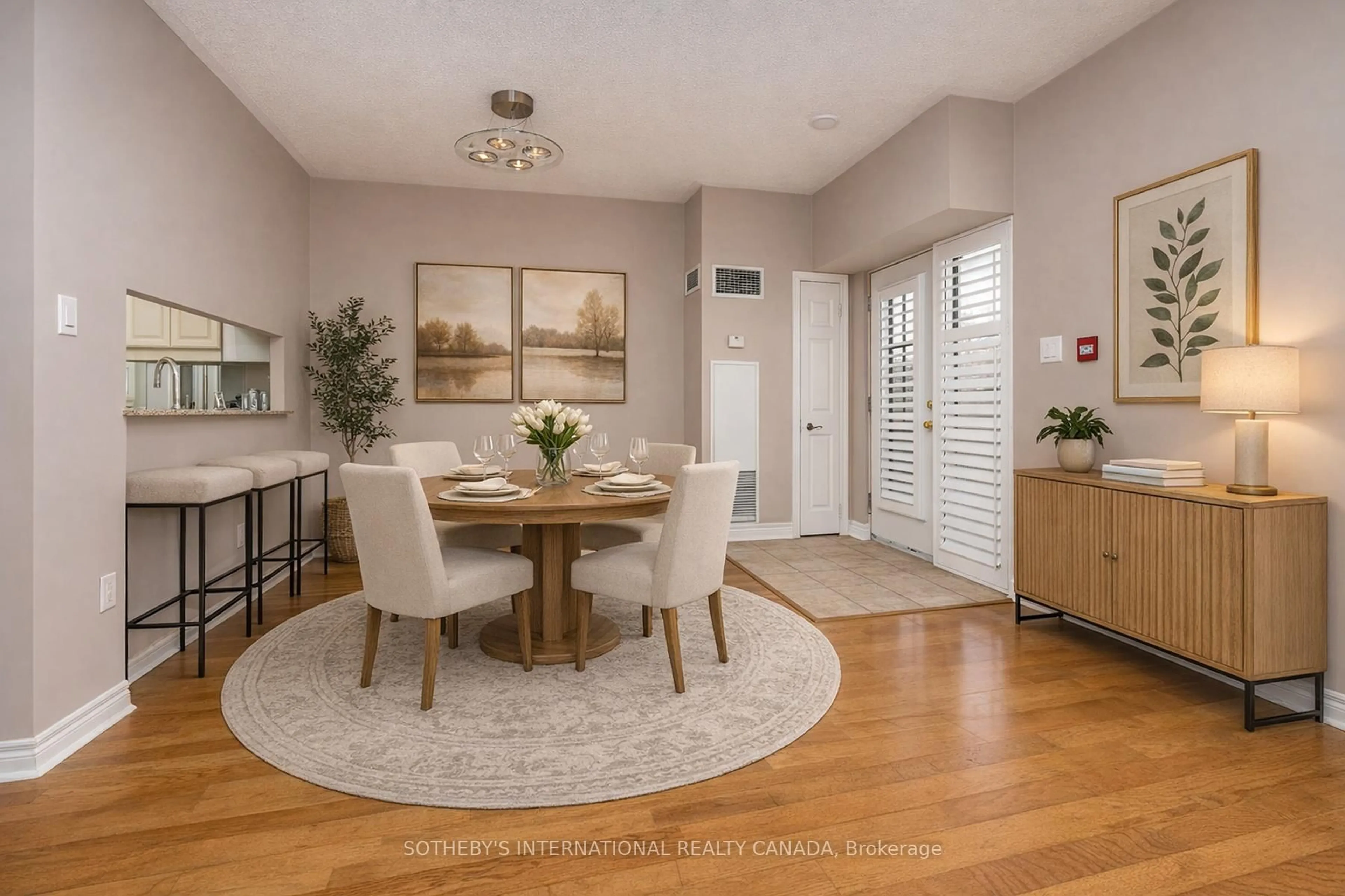 Dining room, unknown for 3085 Bloor St #108, Toronto Ontario M8X 1C9