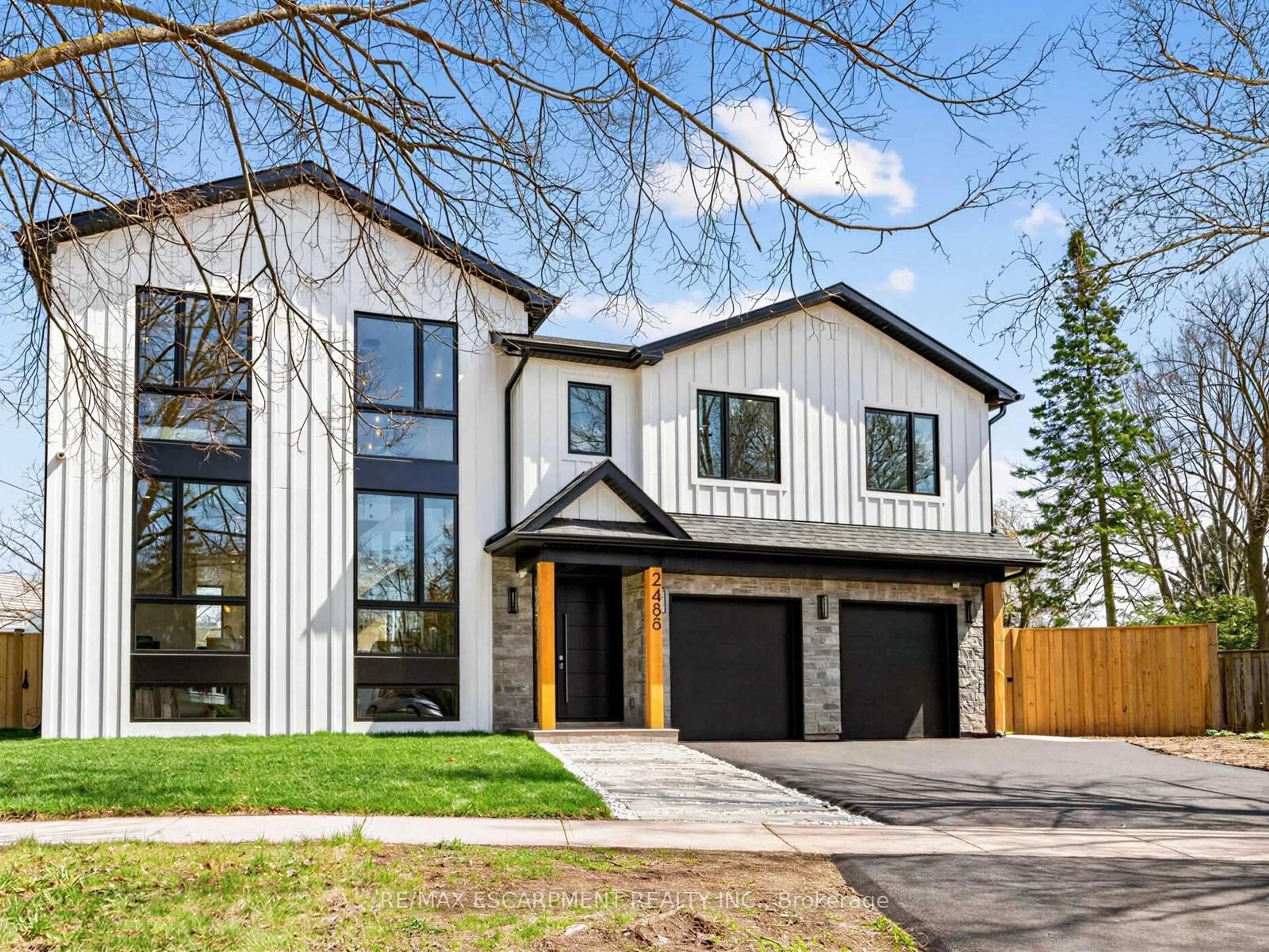 Home with brick exterior material, street for 2488 Bridge Rd, Oakville Ontario L6L 2H2