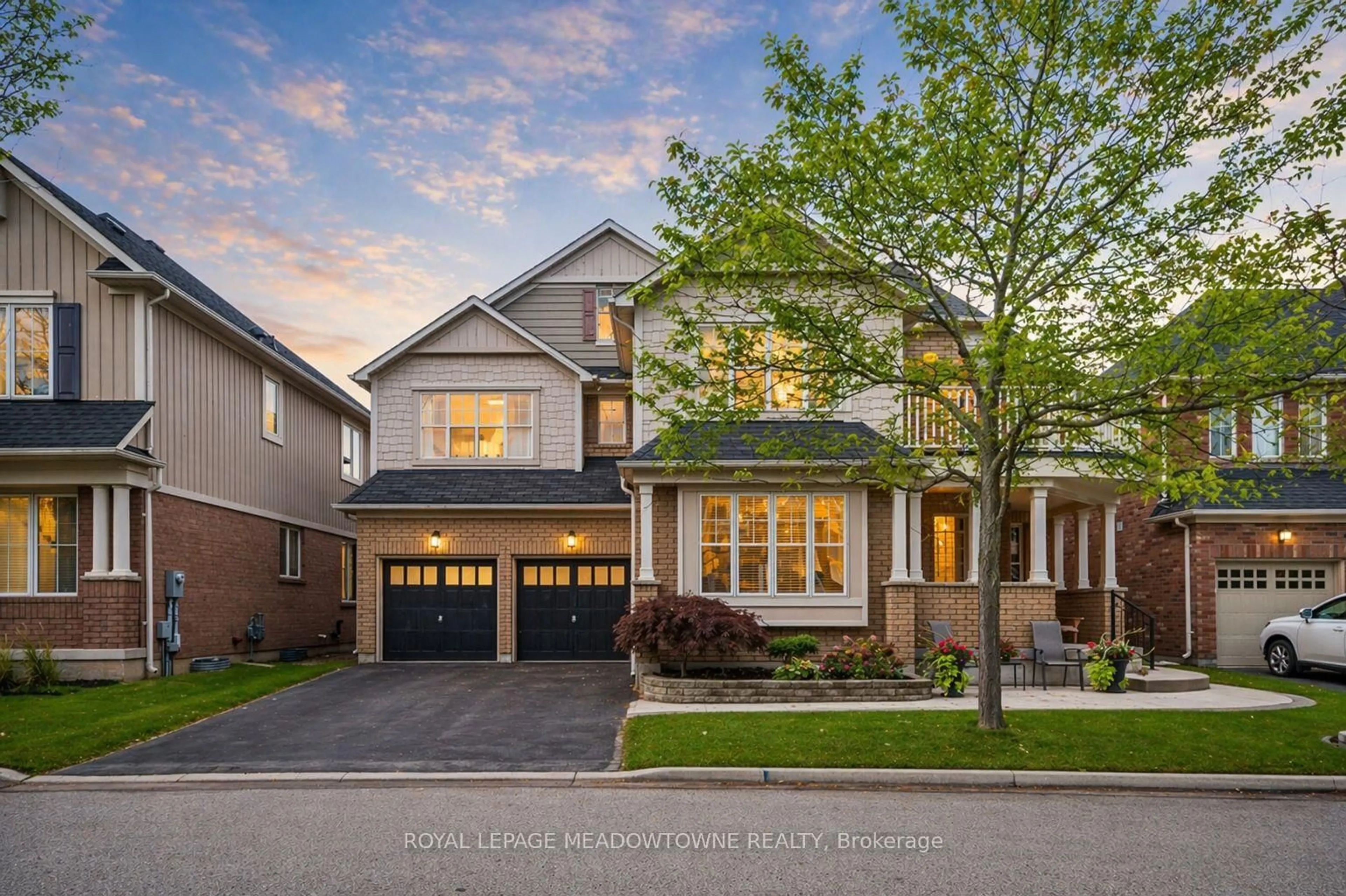 Home with brick exterior material, street for 720 Lingen Cres, Milton Ontario L9T 0E5