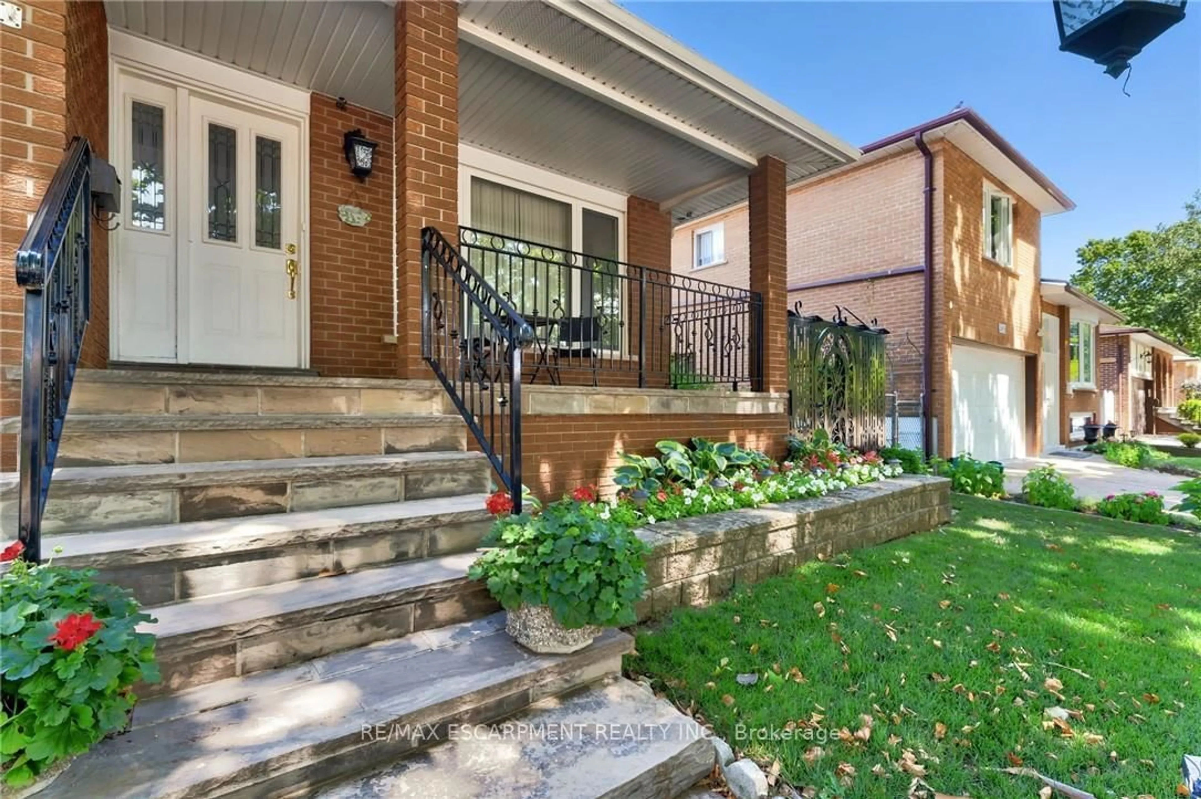 Home with brick exterior material, street for 1149 Dowland Cres, Burlington Ontario L7T 4C7