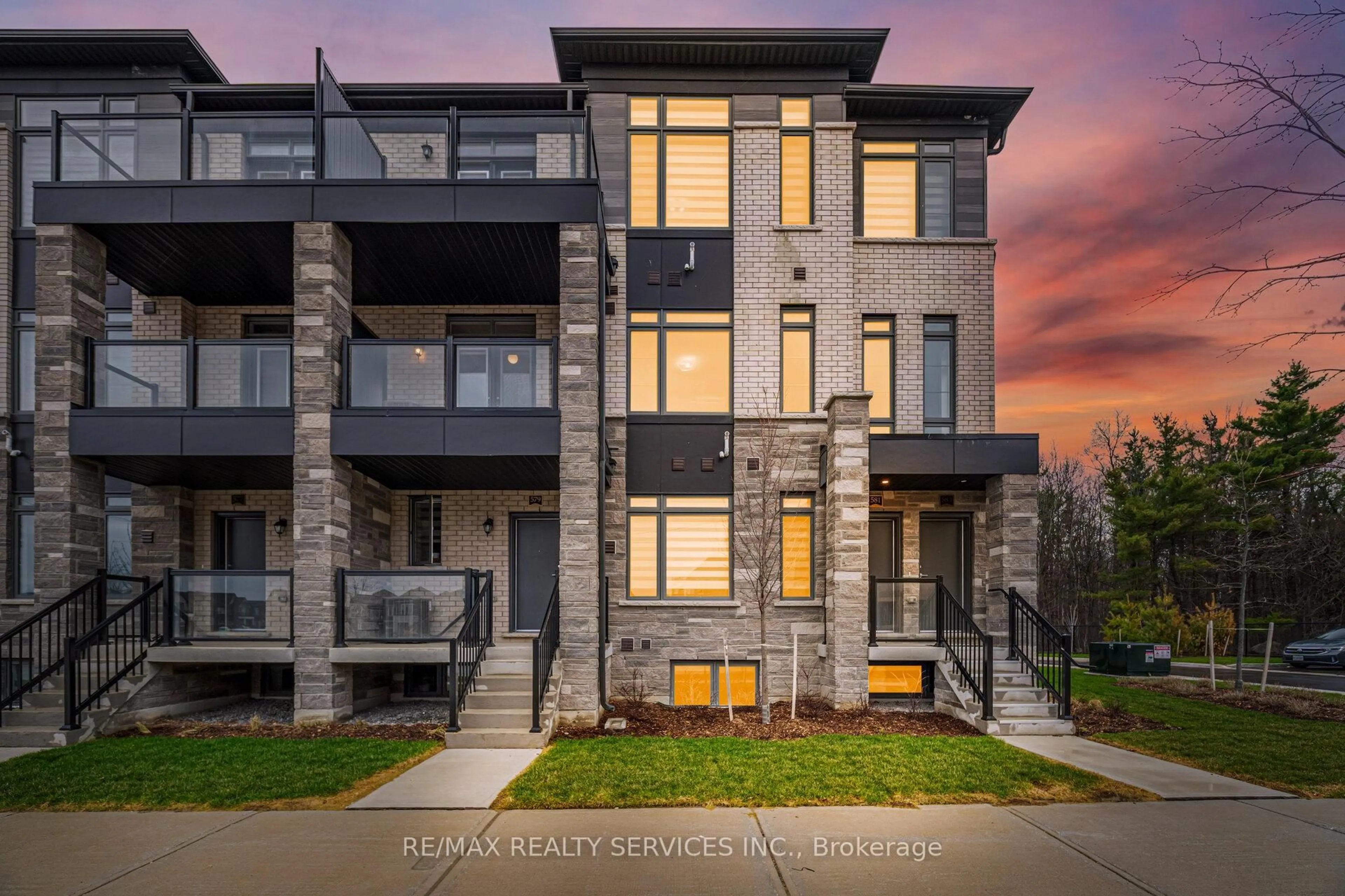 Home with brick exterior material, unknown for 581 Tim Manley Ave, Caledon Ontario L7C 4P3