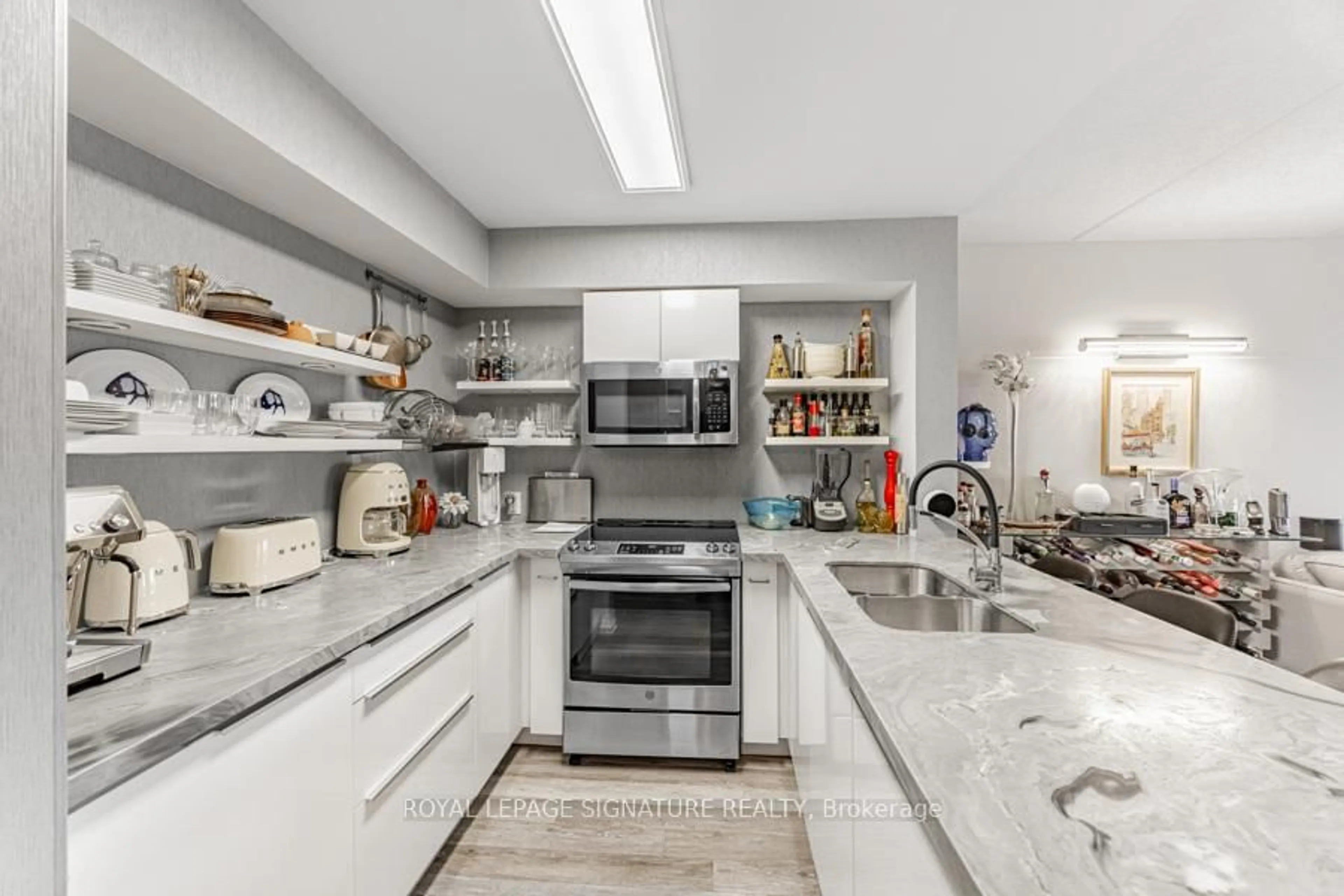 Unknown for 30 VIA ROSEDALE #316, Brampton Ontario L6R 3Z9