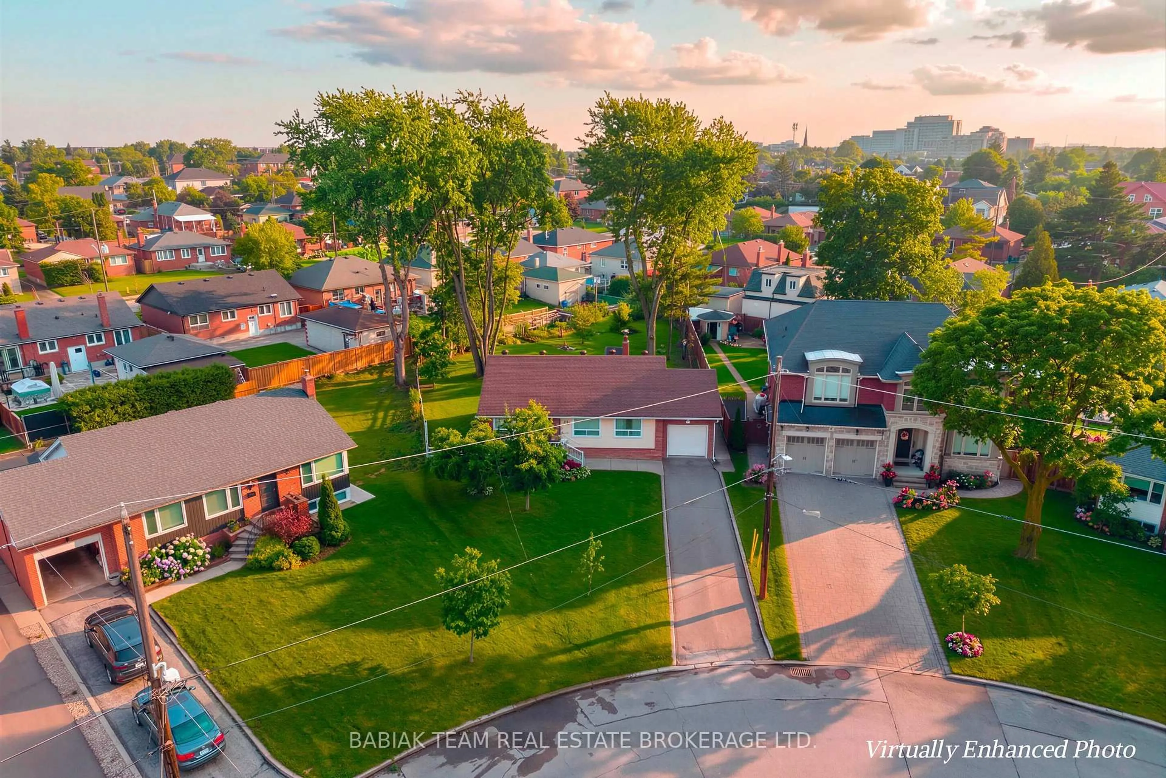 A pic from outside/outdoor area/front of a property/back of a property/a pic from drone, street for 9 Camborne Ave, Toronto Ontario M3M 2P9