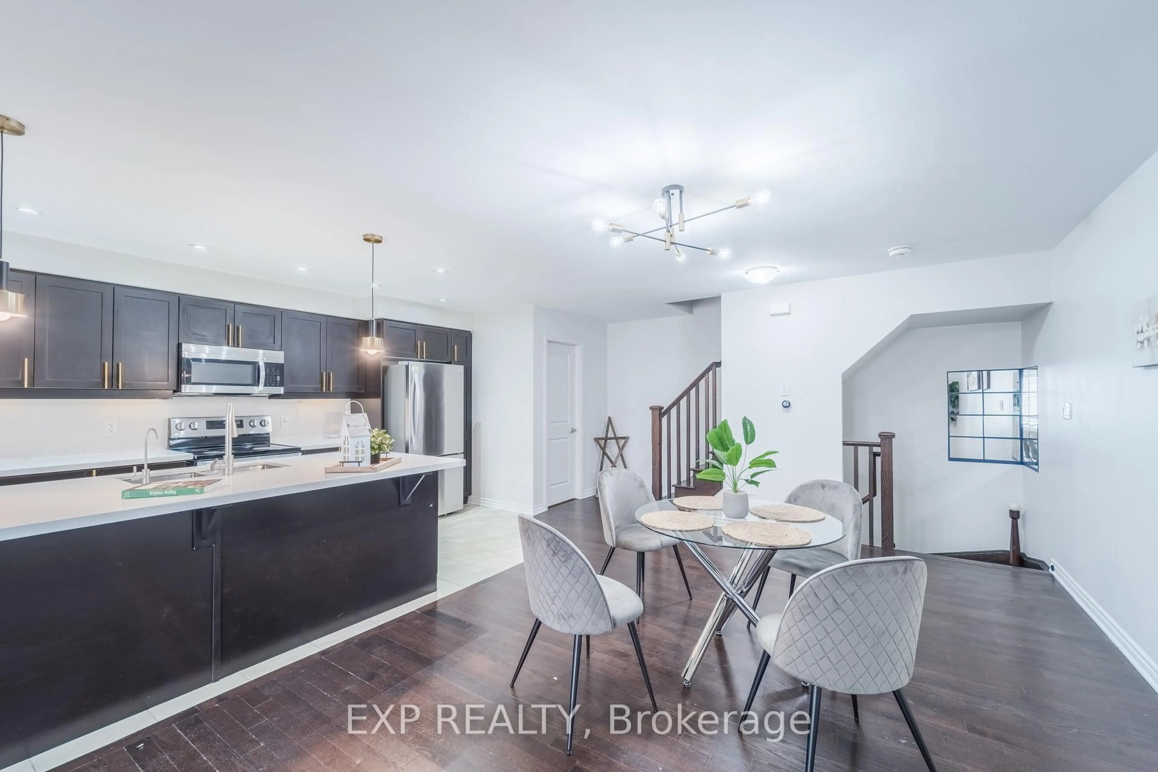 Open concept kitchen, unknown for 1000 Asleton Blvd #84, Milton Ontario L9T 9L2