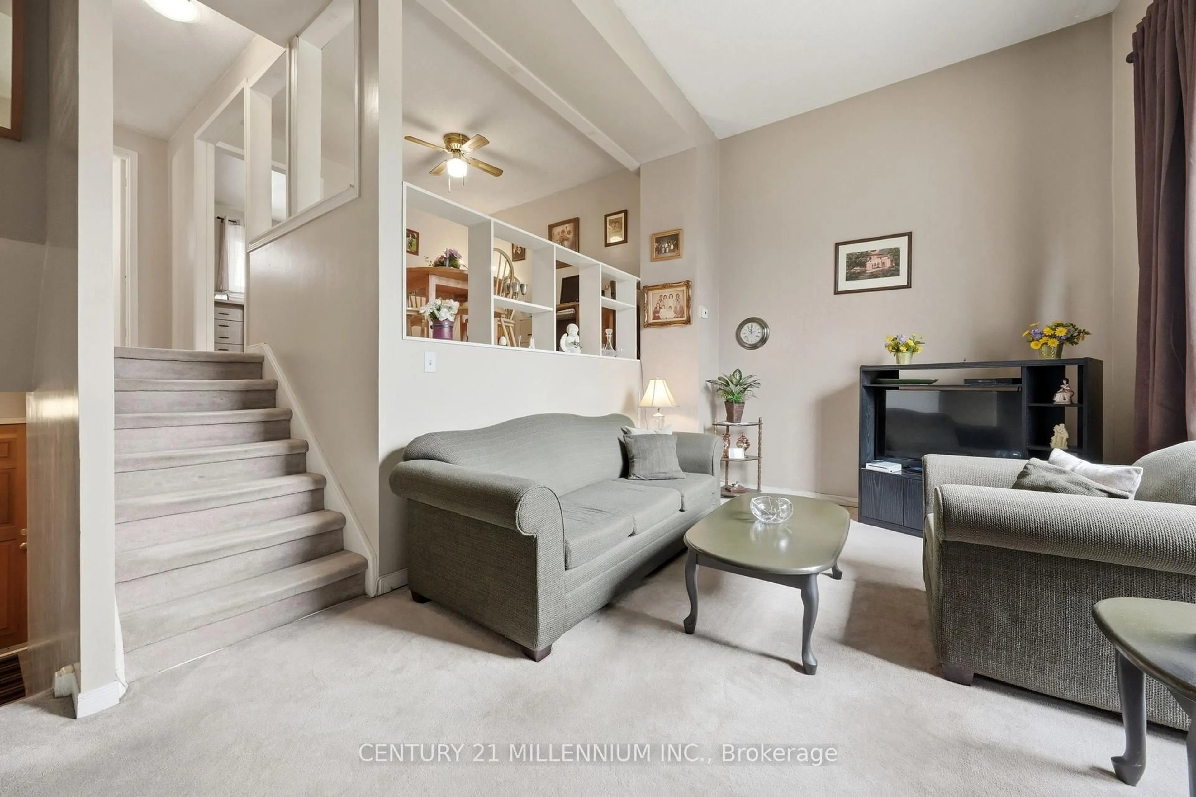 Living room with furniture, unknown for 107 Darras Crt, Brampton Ontario L6T 1W7