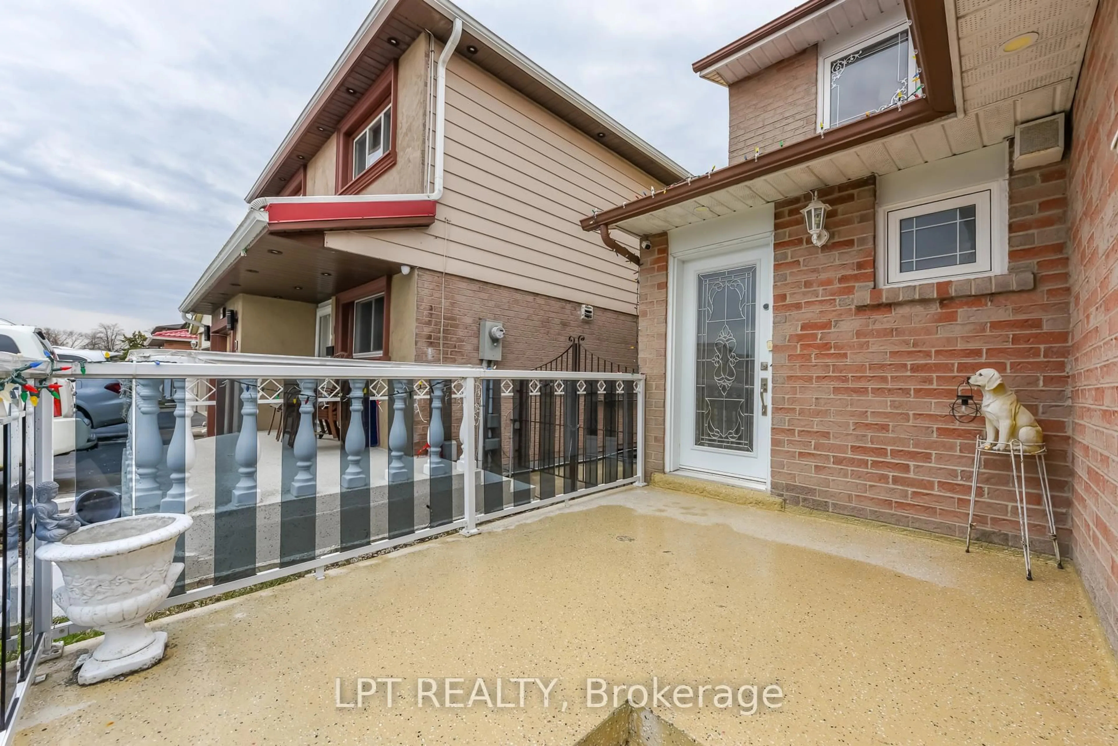 Unknown for 67 Kay Dr, Toronto Ontario M9V 4X8