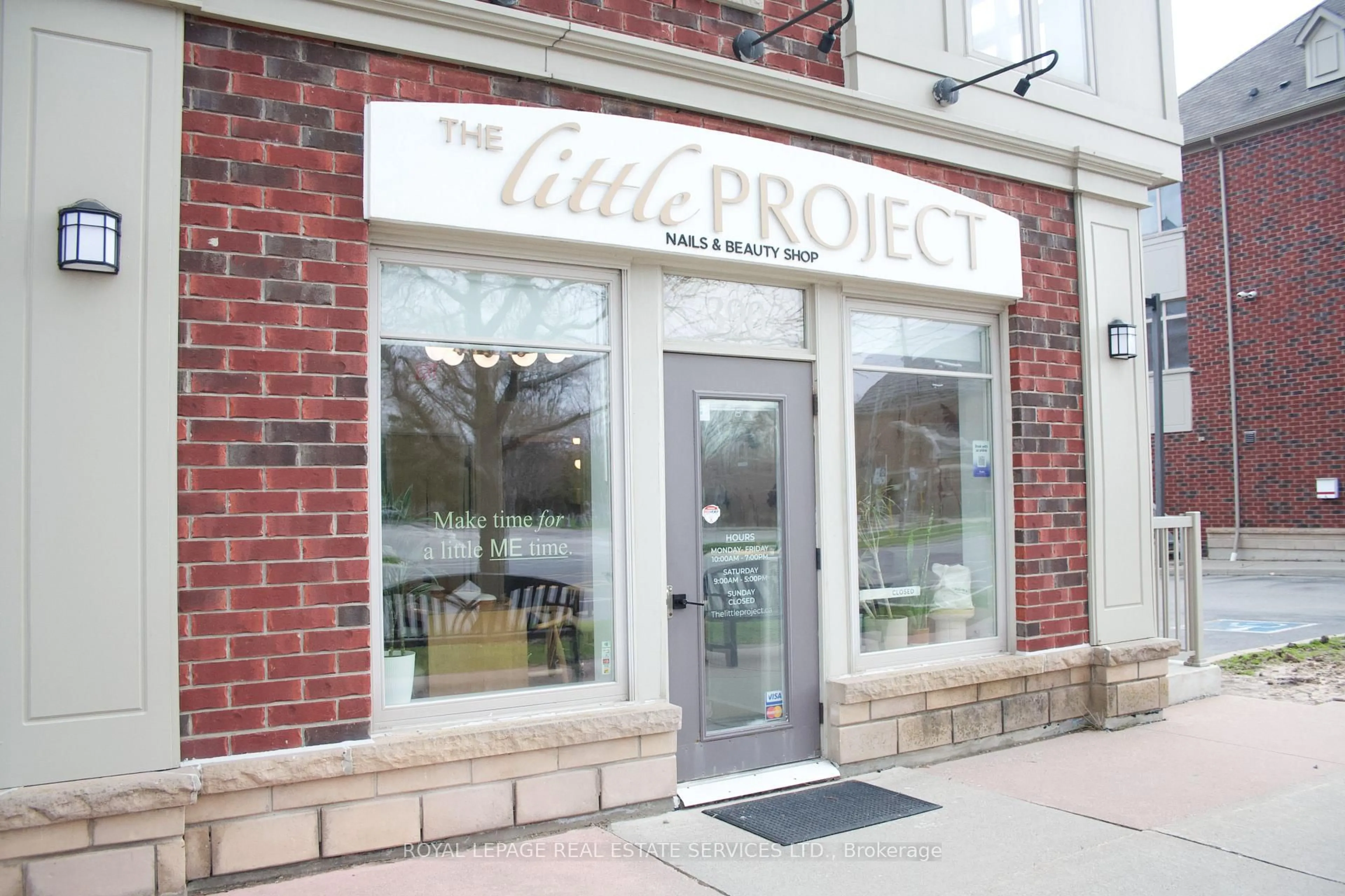 Patio, street for 362 Plains Rd #6, Burlington Ontario L7T 0A4