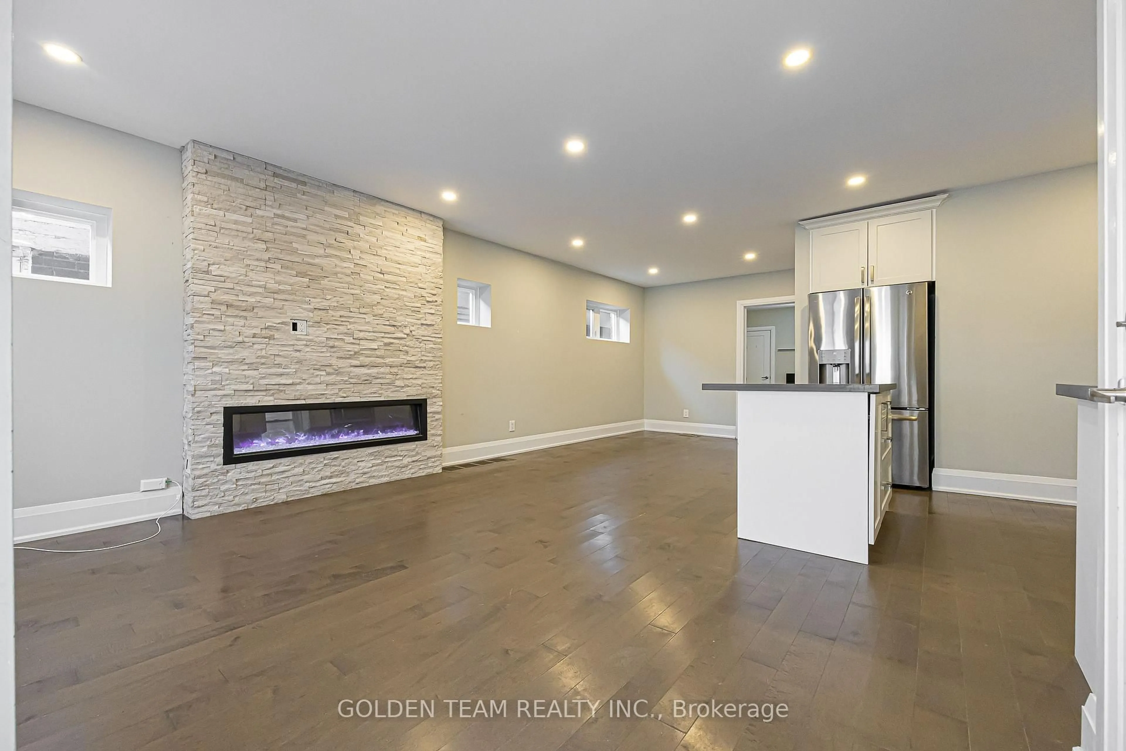 Open concept kitchen, unknown for 64 Bowie Ave, Toronto Ontario M6E 2P3