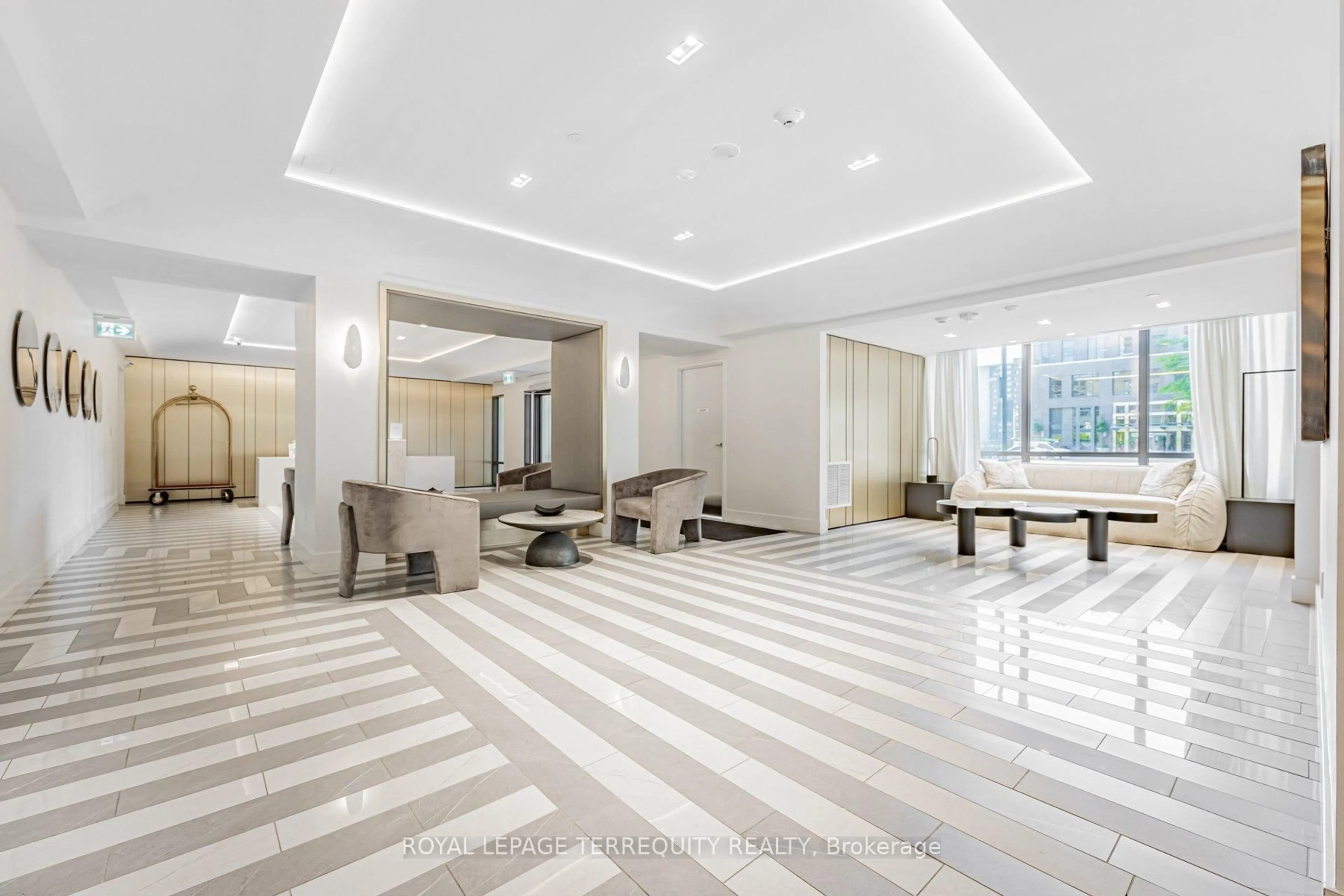 Lobby for 26 Gibbs Rd #634, Toronto Ontario M9B 0E3