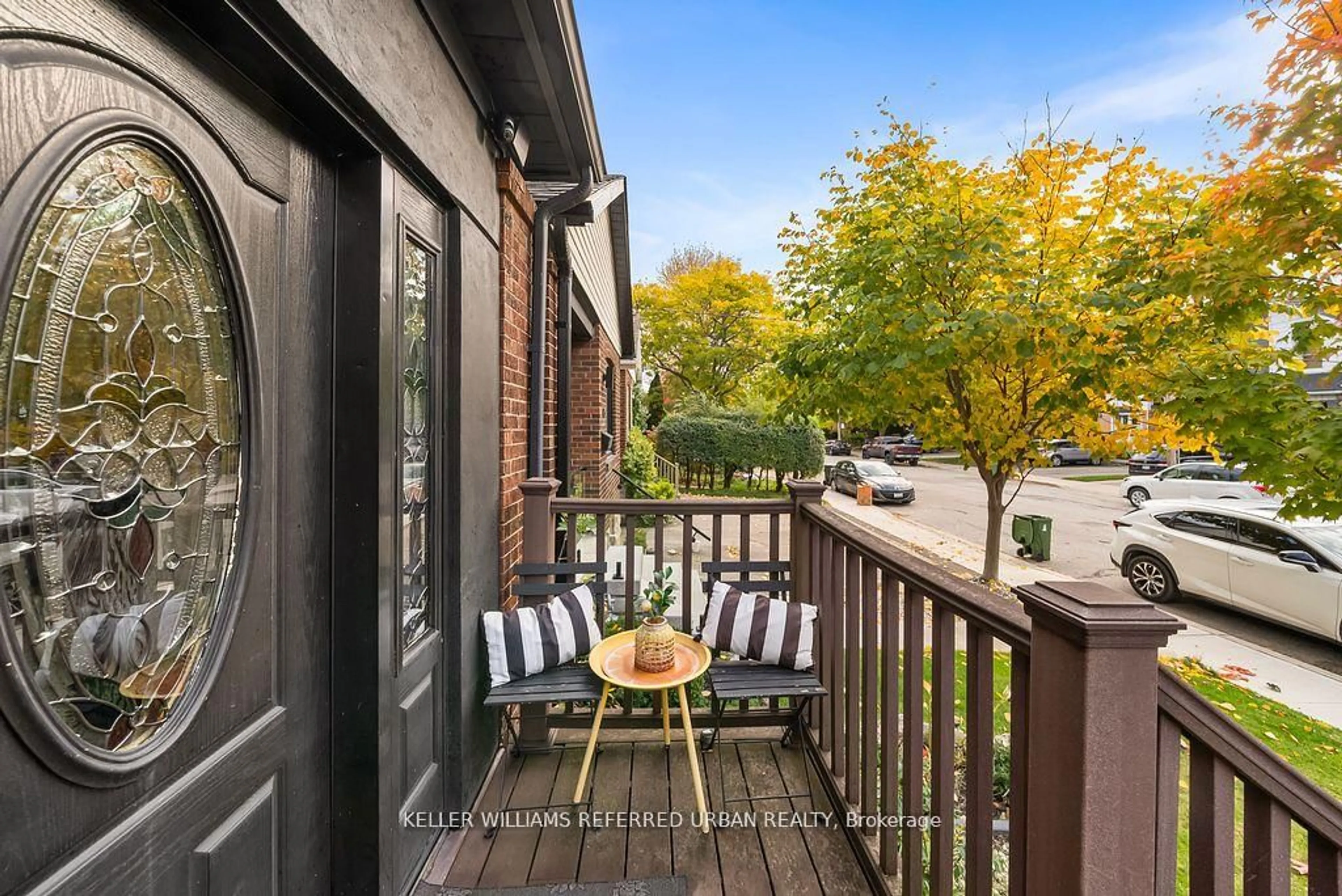 Patio, street for 87 Fourth St, Toronto Ontario M8V 2Y4