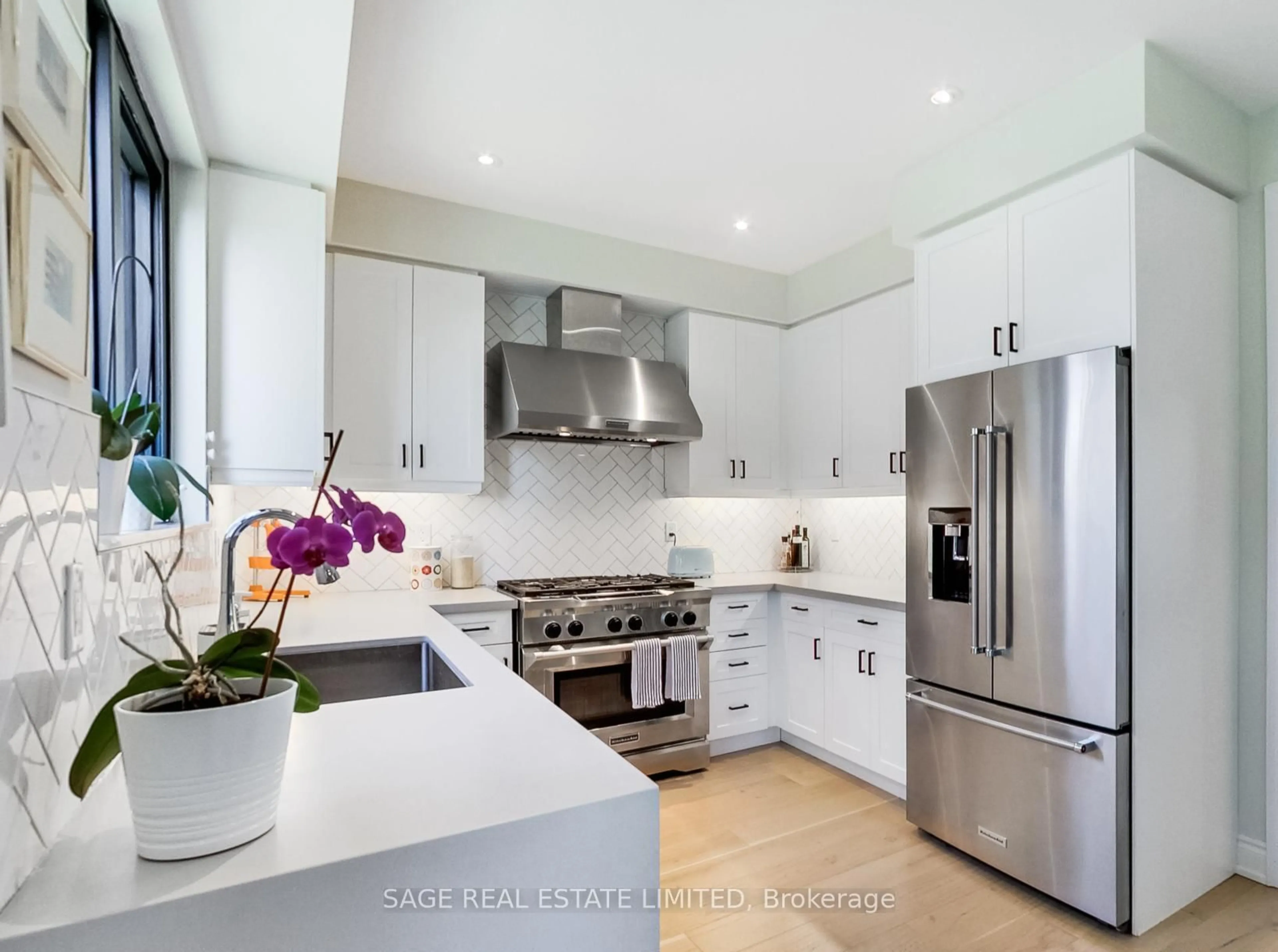Contemporary kitchen, ceramic/tile floor for 66 Pony Farm Dr, Toronto Ontario M9R 0B3
