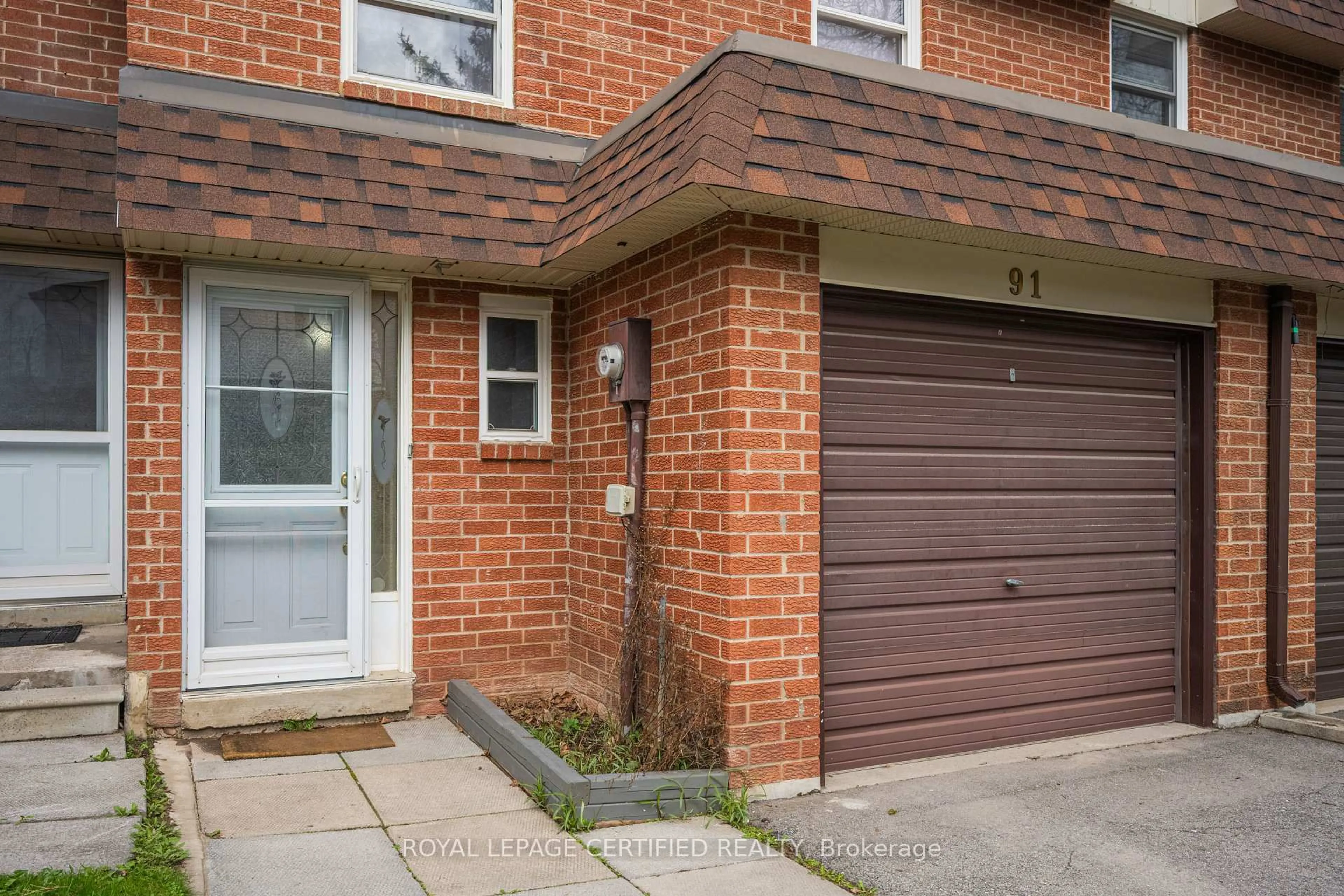 Home with brick exterior material, street for 371 Bronte St #91, Milton Ontario L9T 3K5