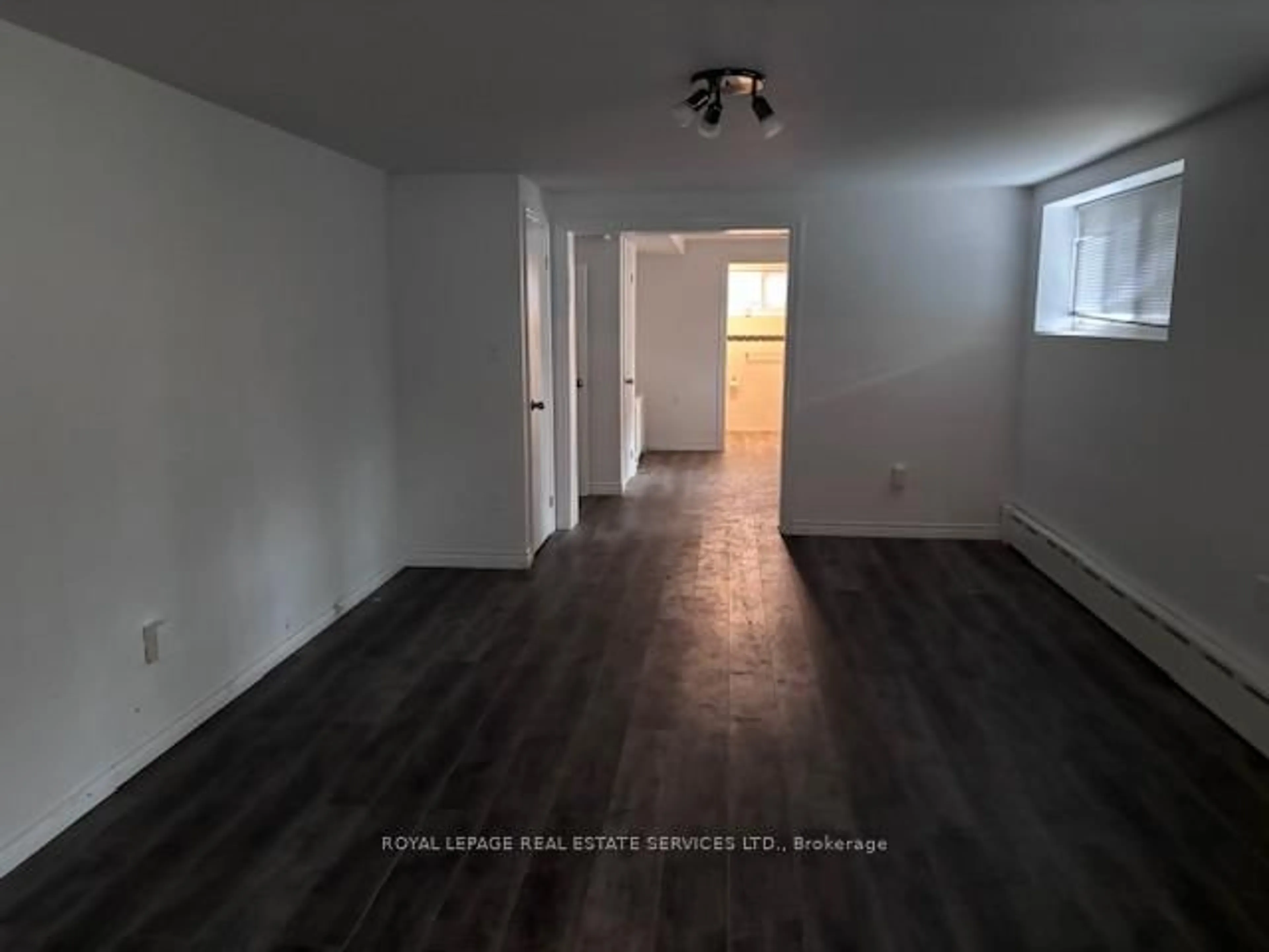 A pic of a room for 994 Kipling Ave, Toronto Ontario M9B 3L2