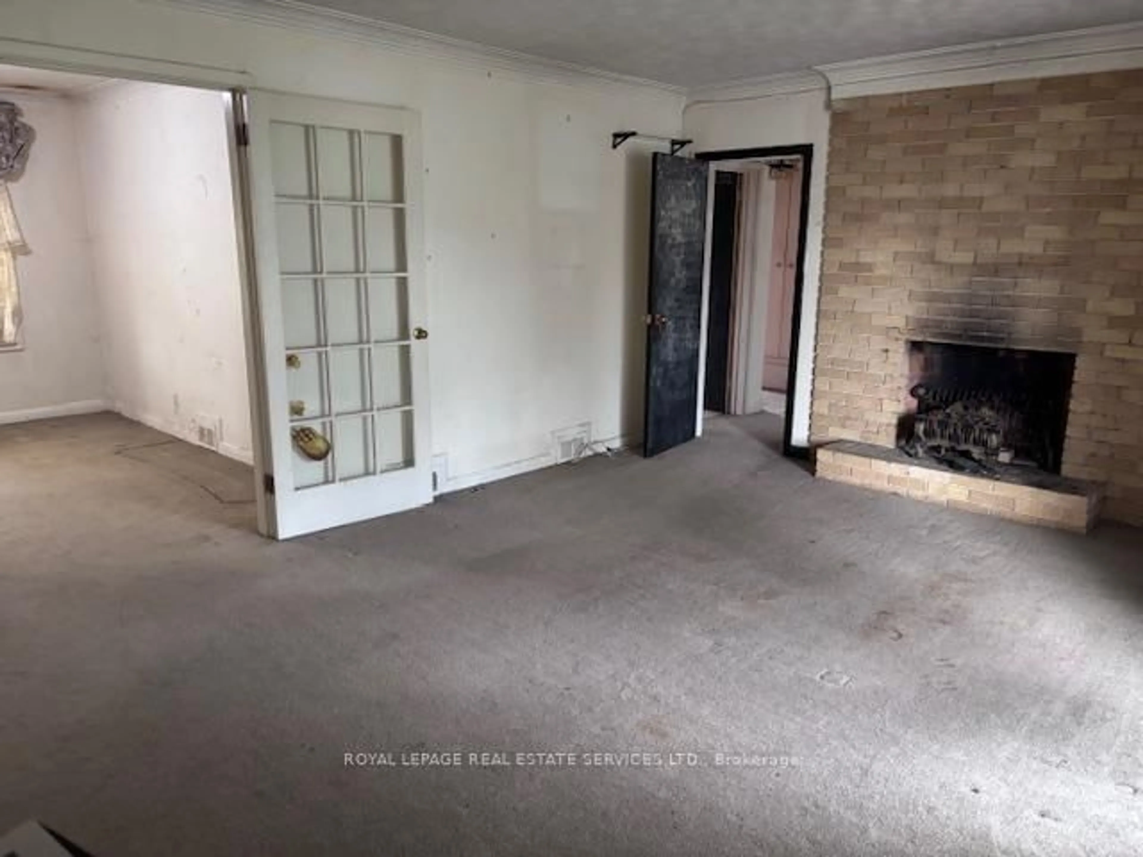 A pic of a room for 994 Kipling Ave, Toronto Ontario M9B 3L2