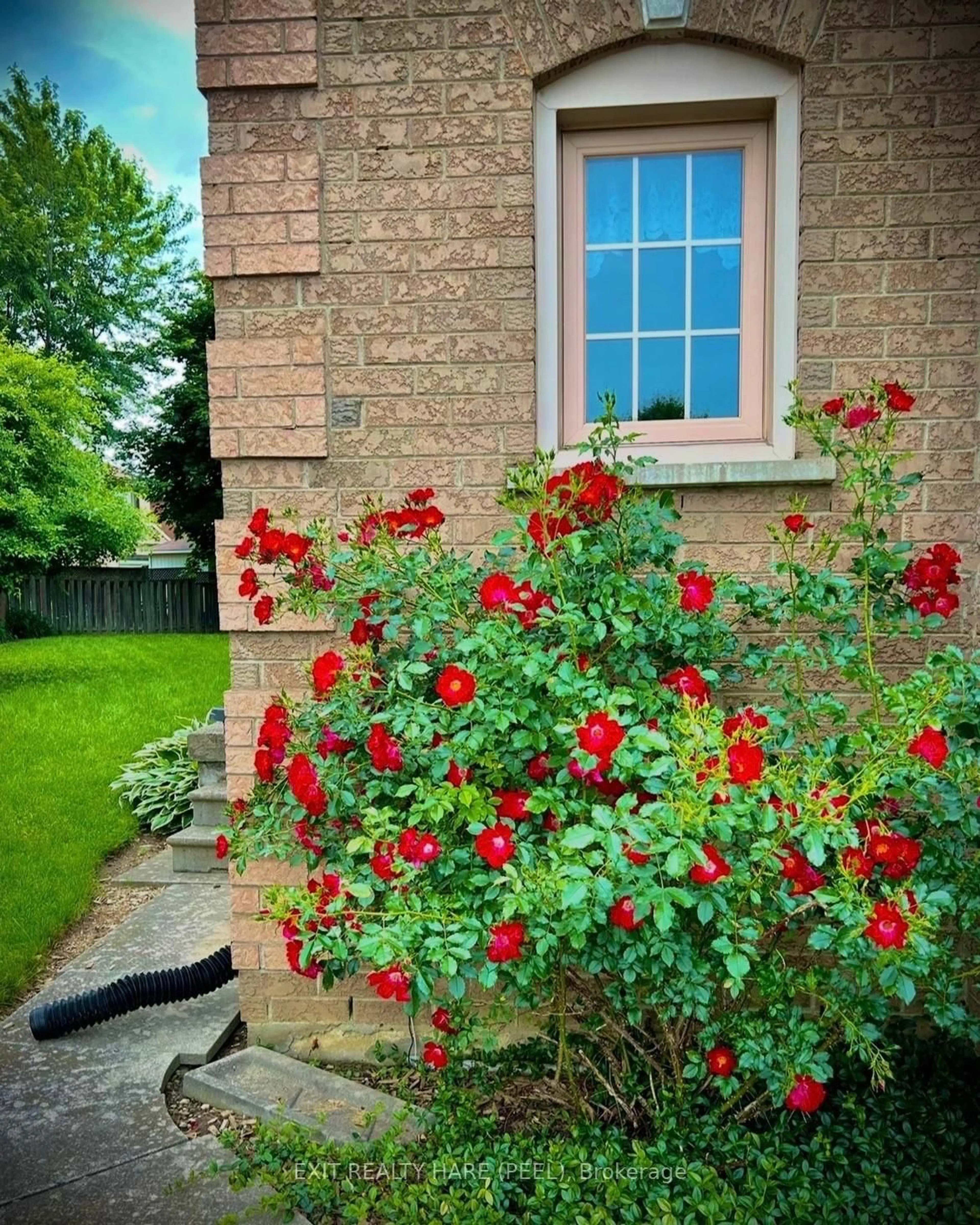 Home with brick exterior material, street for 86 Lent Cres, Brampton Ontario L6Y 4X7