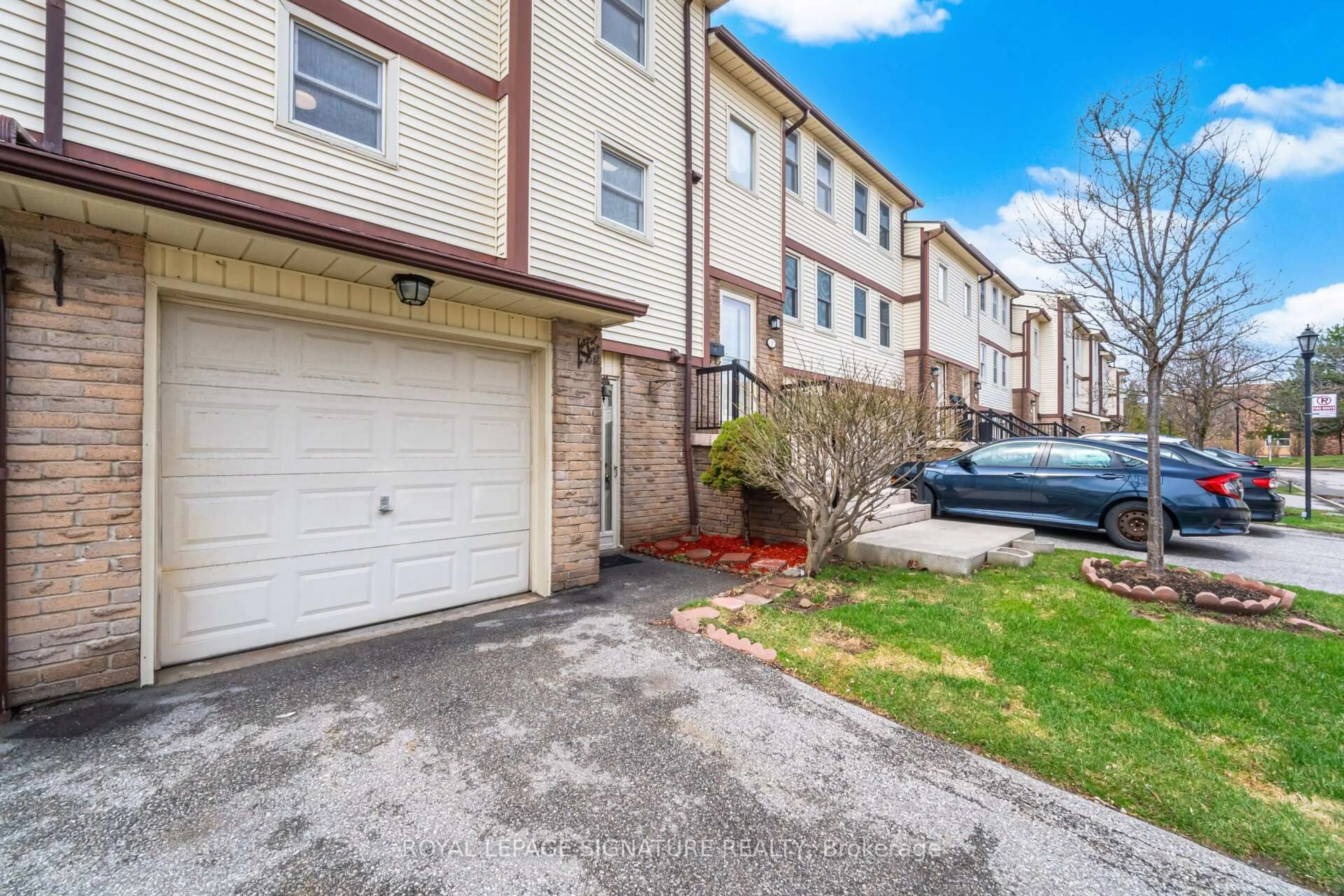 Unknown for 7340 Copenhagen Rd #10, Mississauga Ontario L5N 2S5