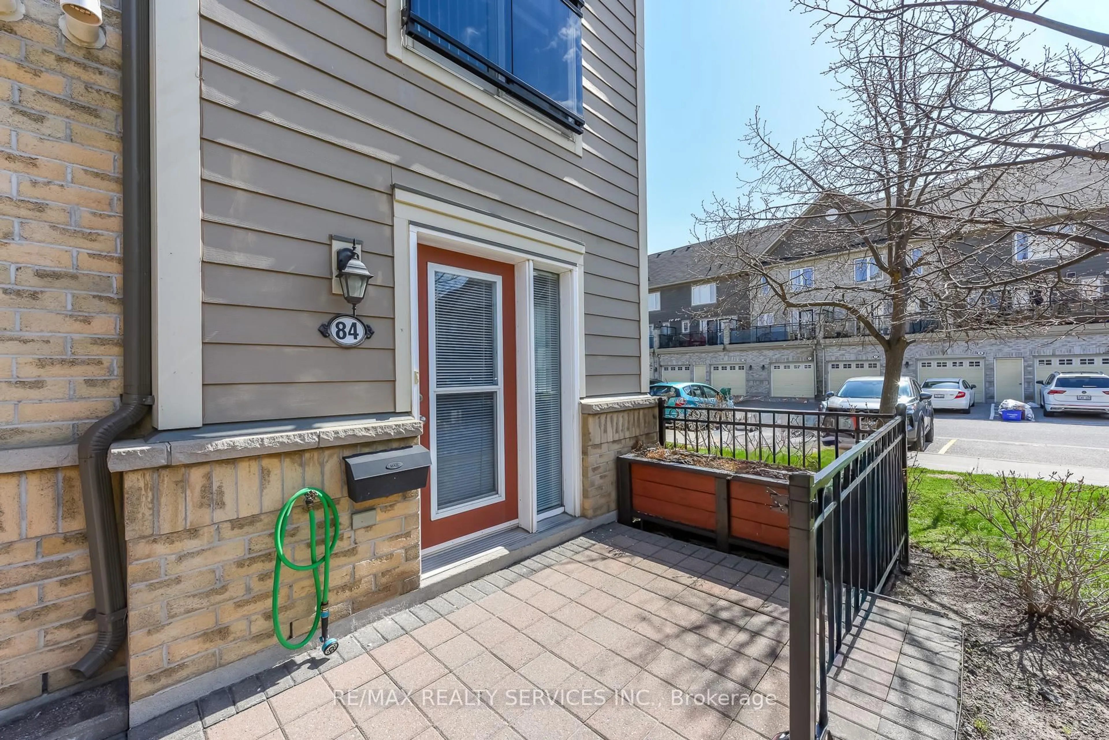 Patio, street for 2891 Rio Crt #84, Mississauga Ontario L5M 0S3