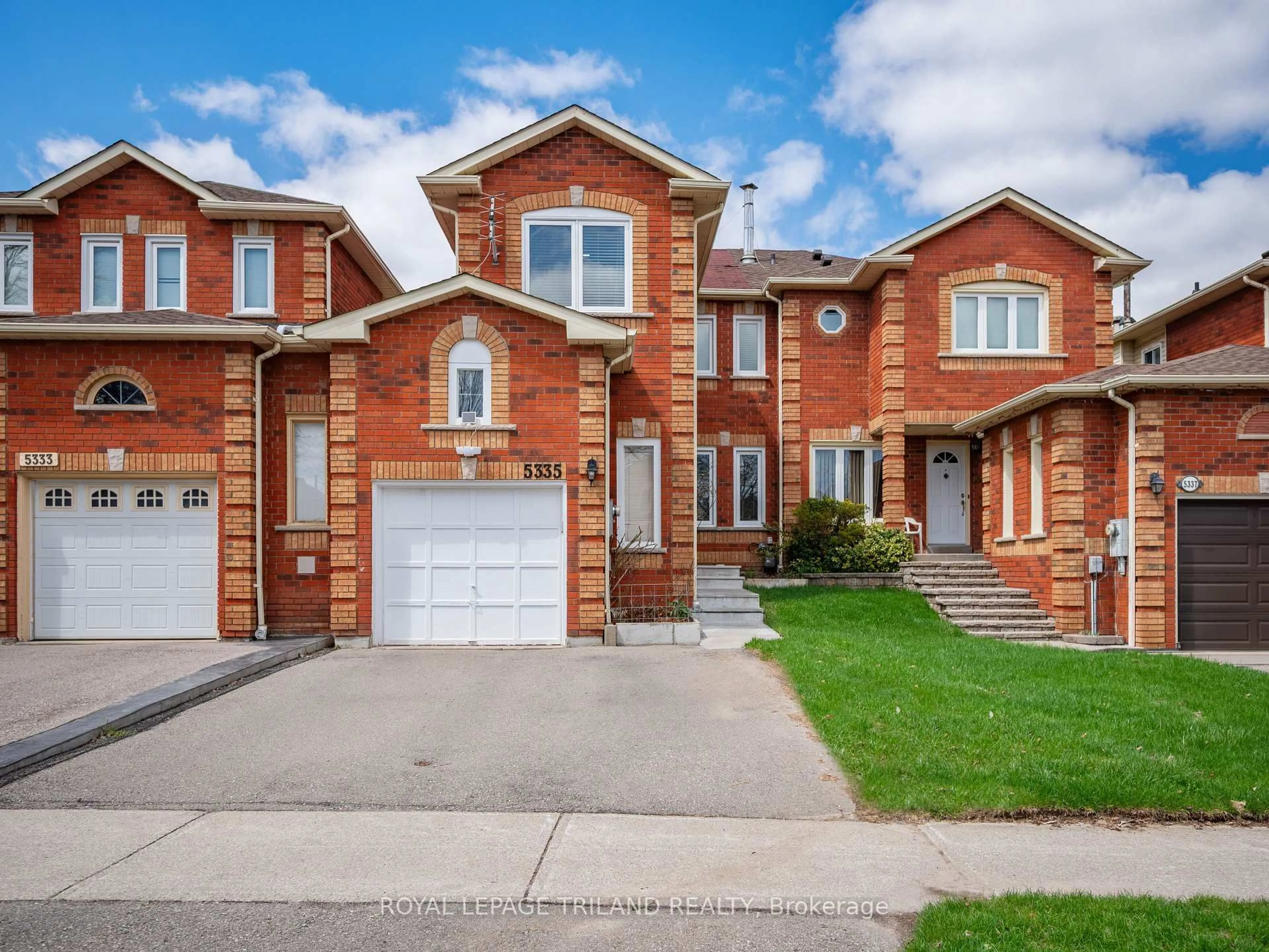 Home with brick exterior material, street for 5335 Richborough Dr, Mississauga Ontario L5R 3J9