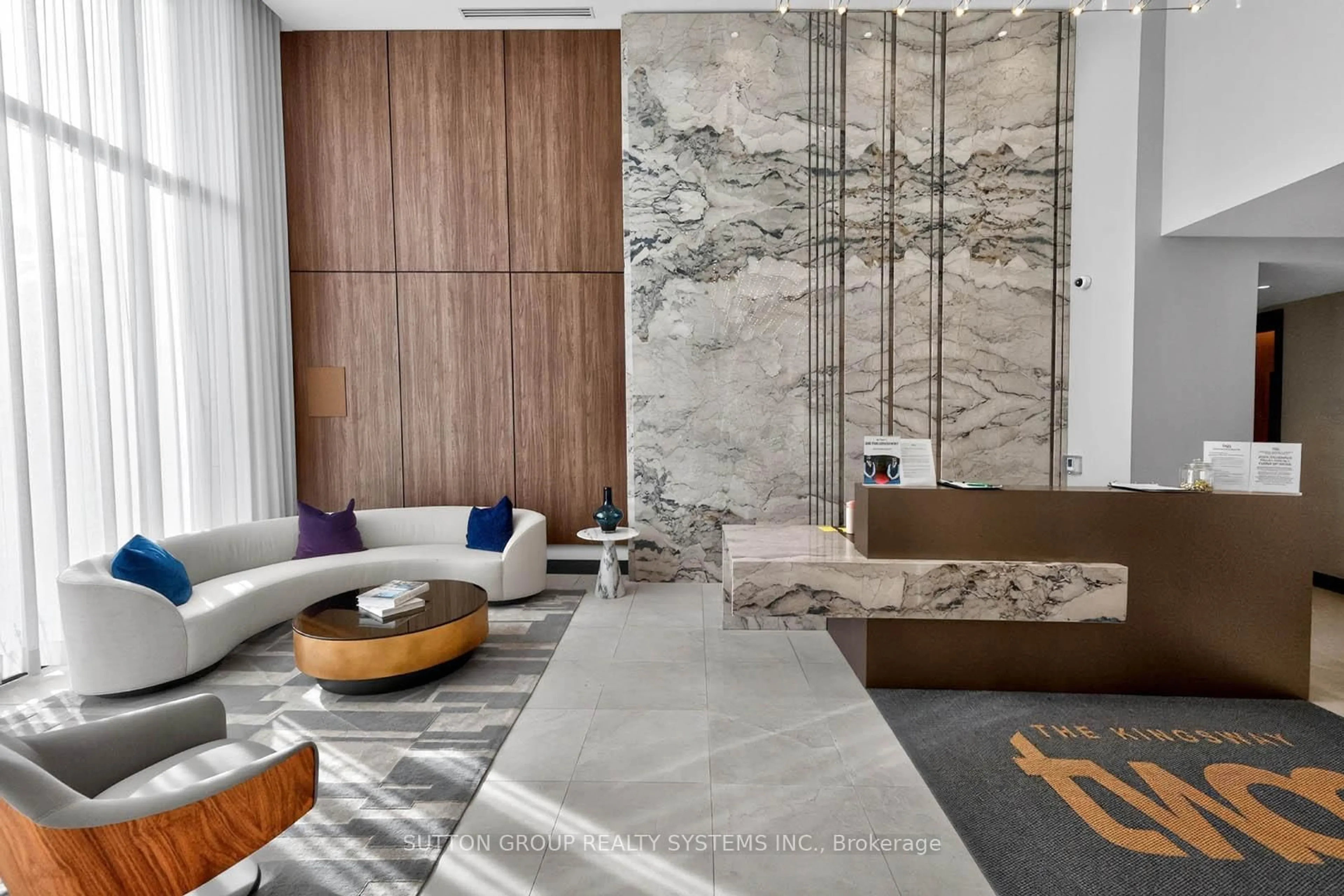 Lobby for 293 The Kingsway #316, Toronto Ontario M9A 0E8