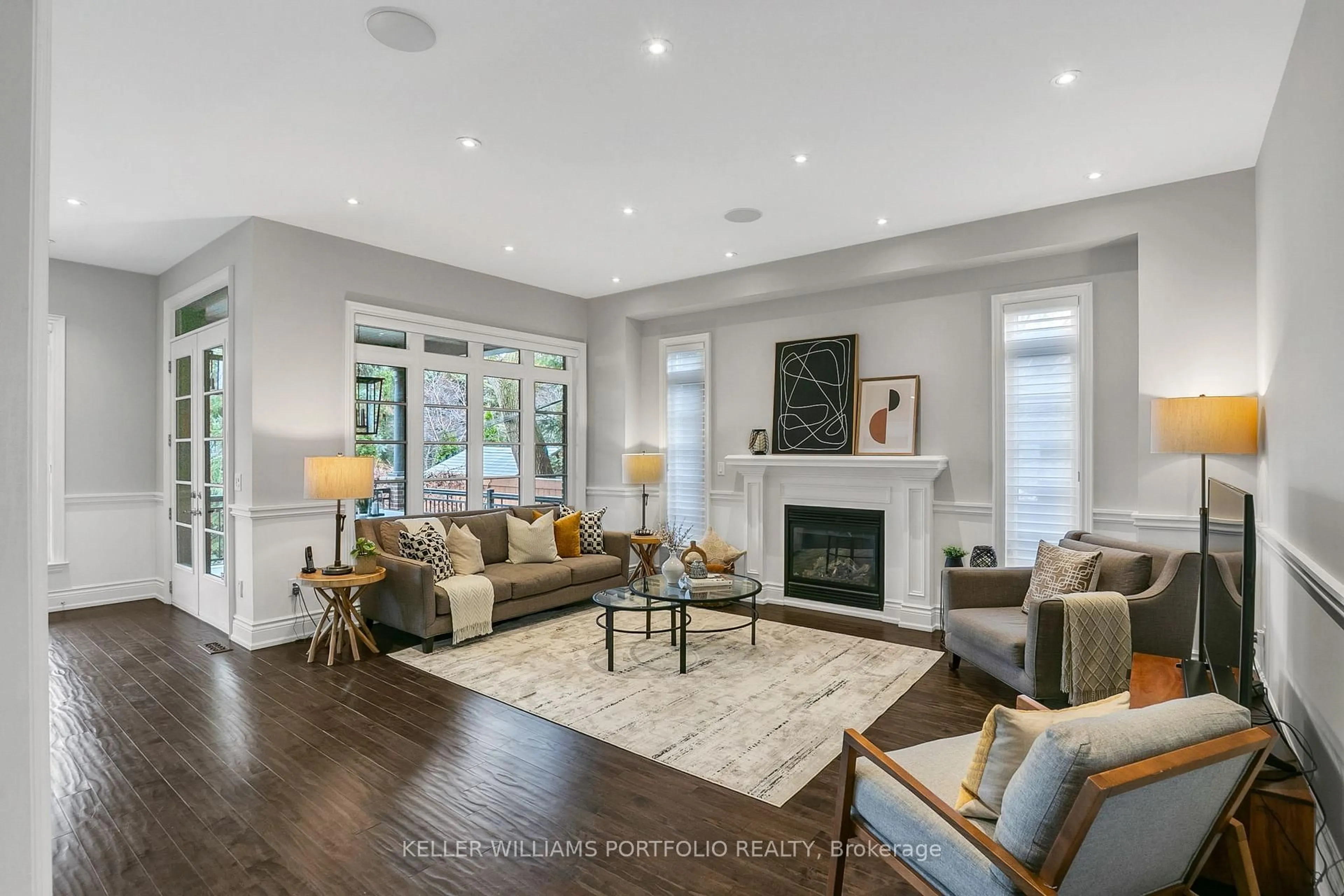 Living room with furniture, unknown for 25 Prennan Ave, Toronto Ontario M9B 4B7