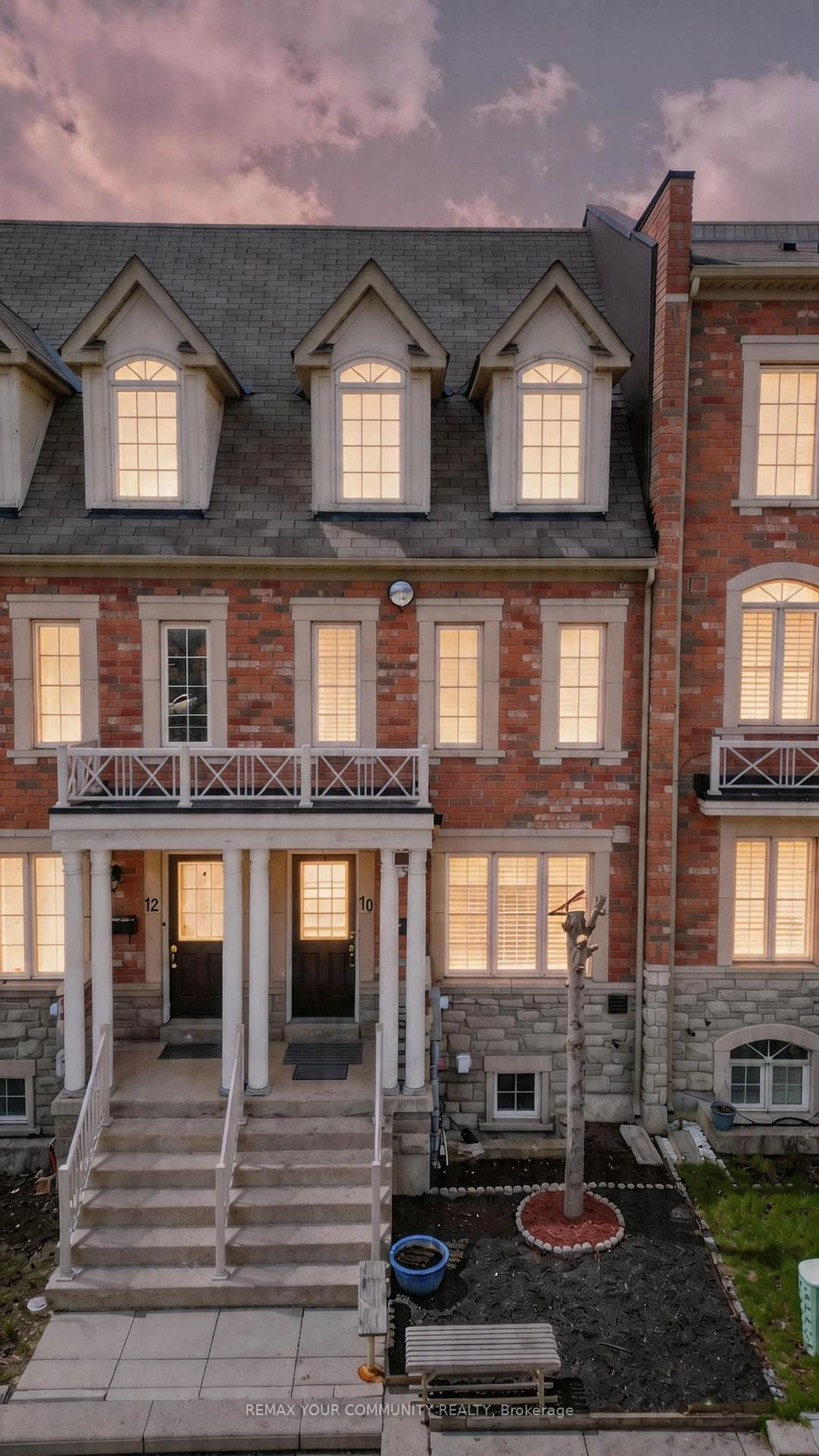 Home with brick exterior material, street for 10 Ted Wray Circ, Toronto Ontario M3L 0G7