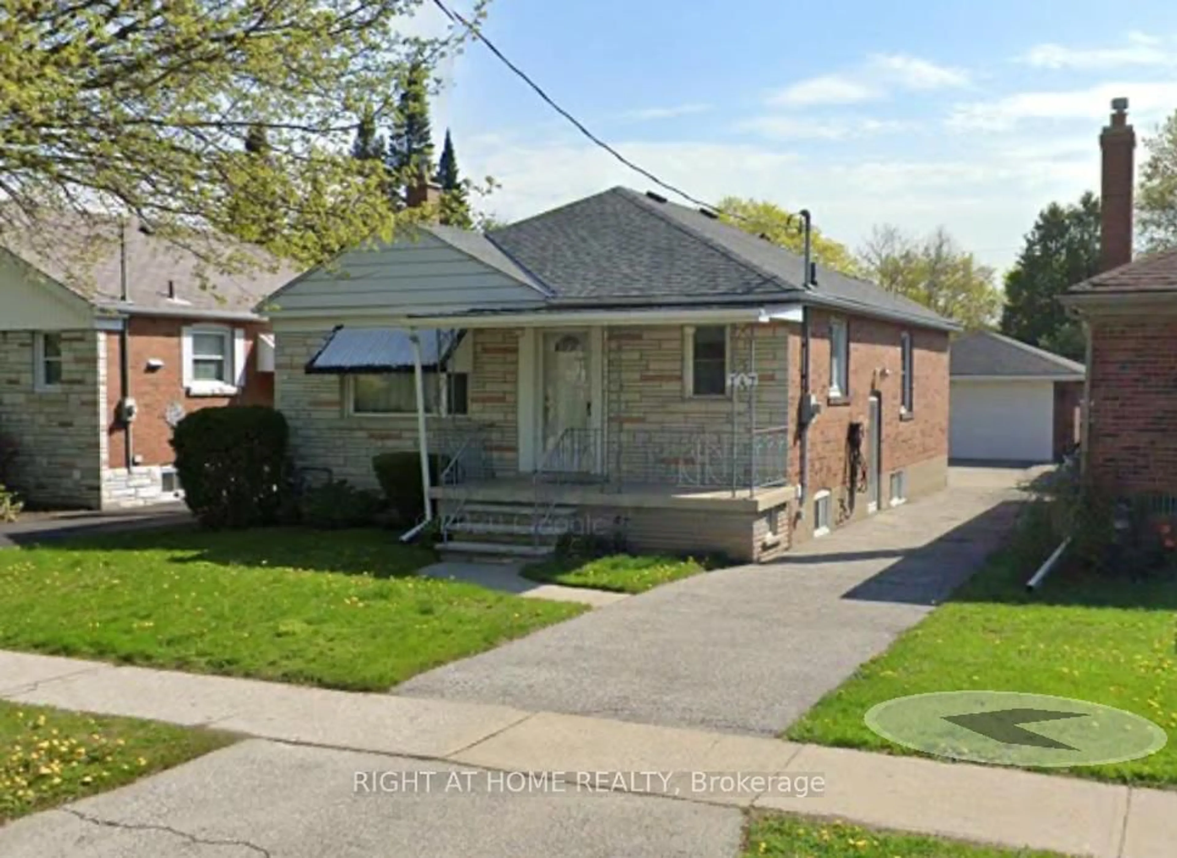 Home with brick exterior material, street for 147 North Carson St, Toronto Ontario M8W 4E1