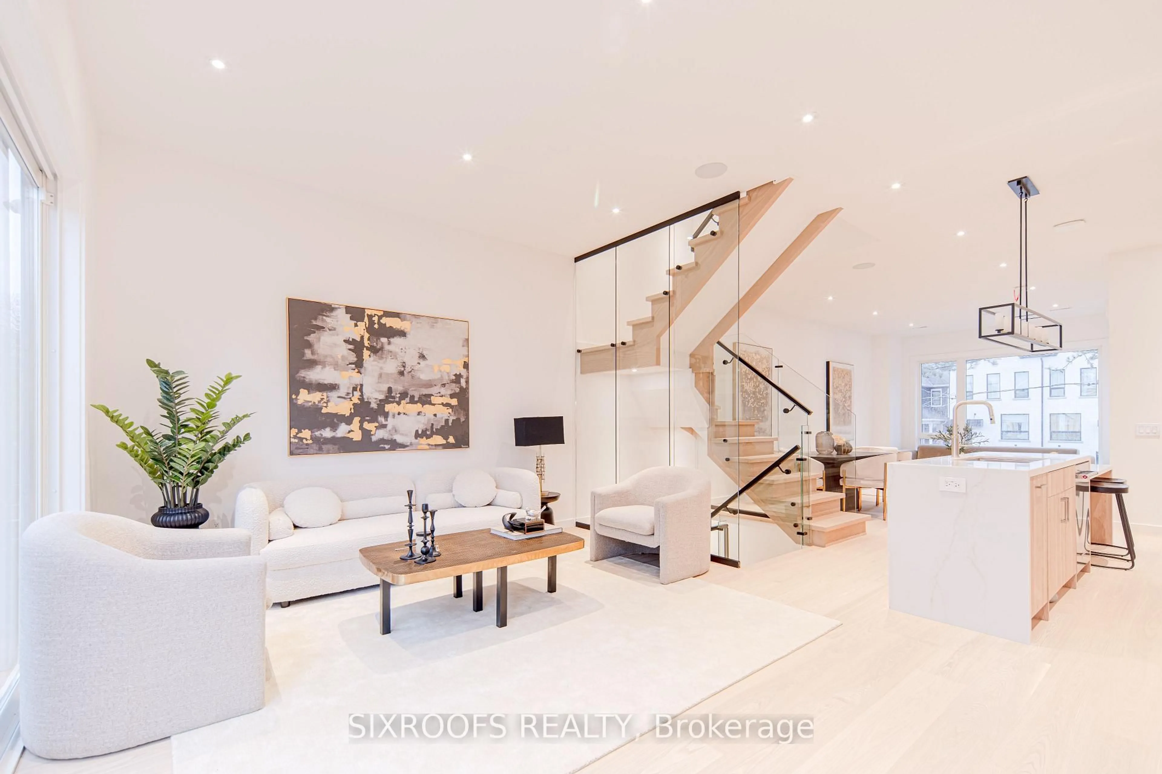 Stairs for 40 Morningside Ave, Toronto Ontario M6S 1C4