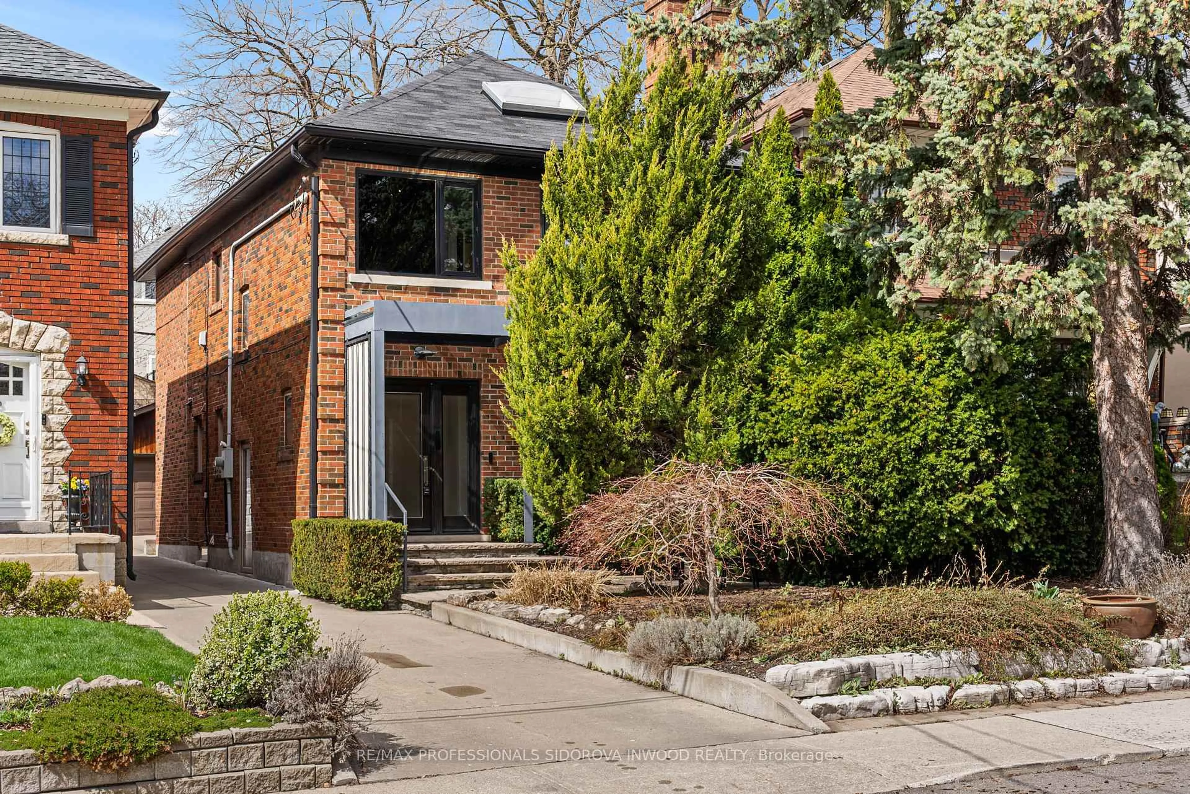 Home with brick exterior material, street for 82 Mayfield Ave, Toronto Ontario M6S 1K8