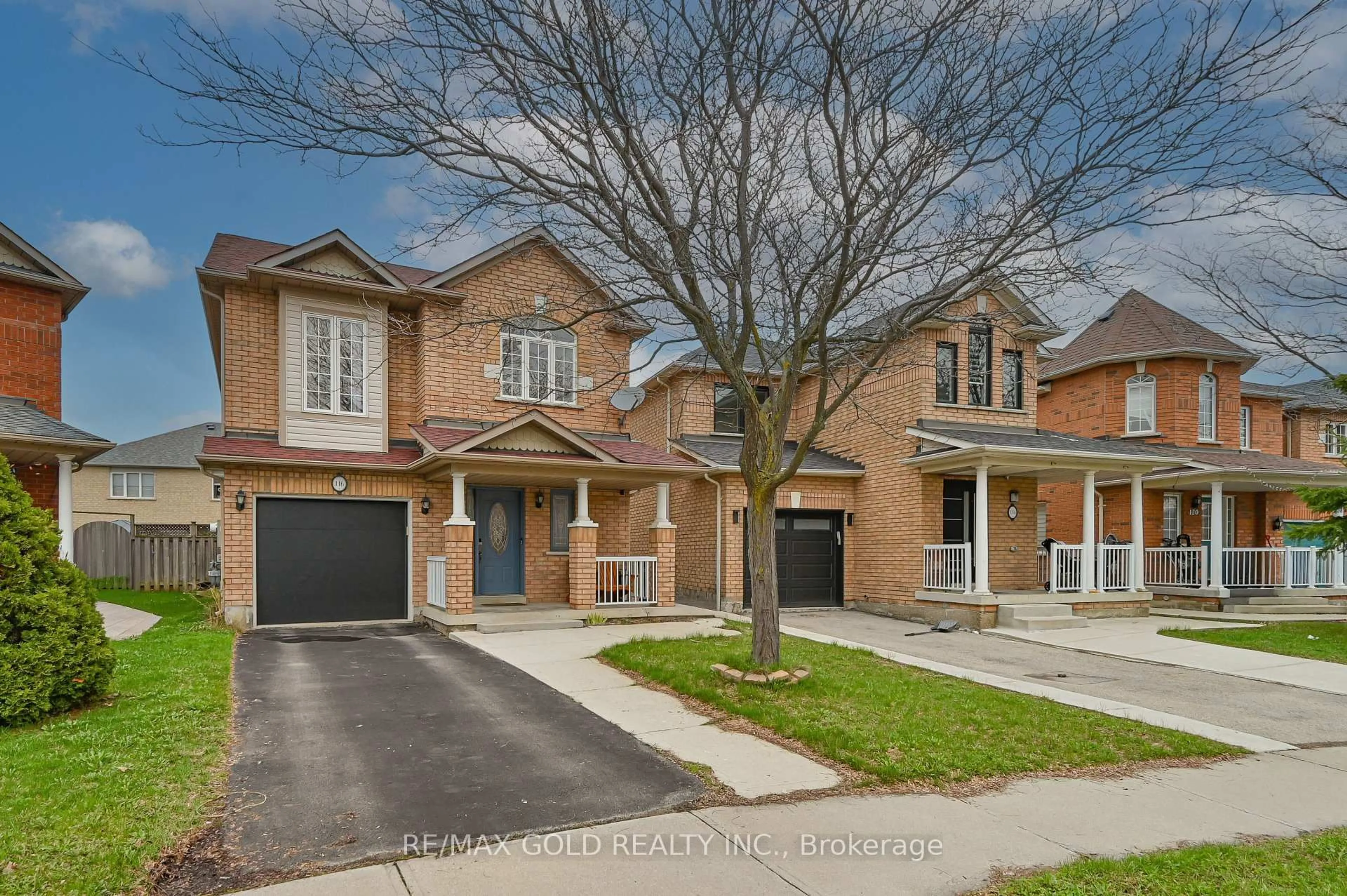 Home with brick exterior material, street for 116 Heartleaf Cres, Brampton Ontario L7A 2C1