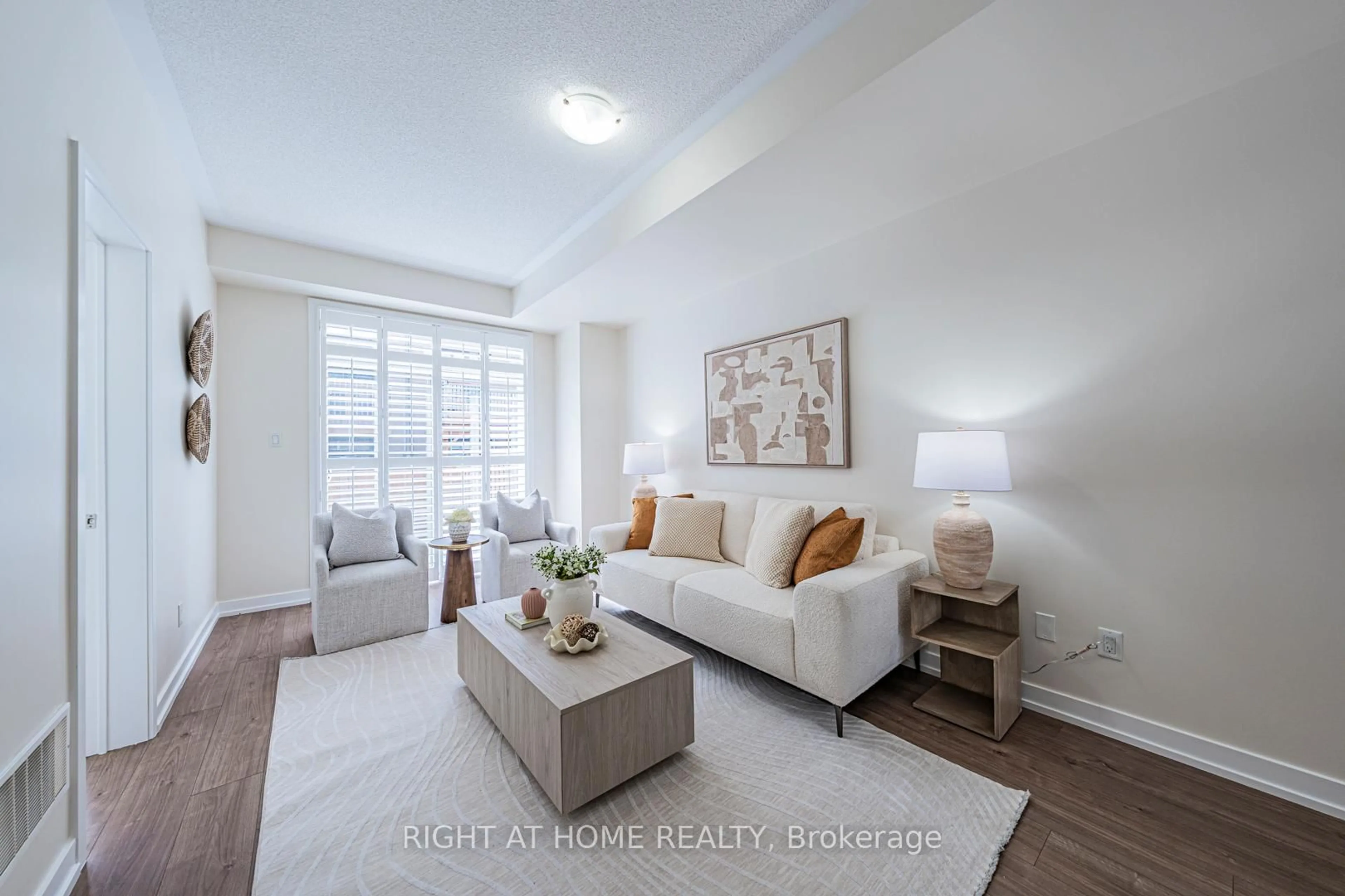 Living room with furniture, unknown for 224 Wheat Boom Dr, Oakville Ontario L6H 0P4