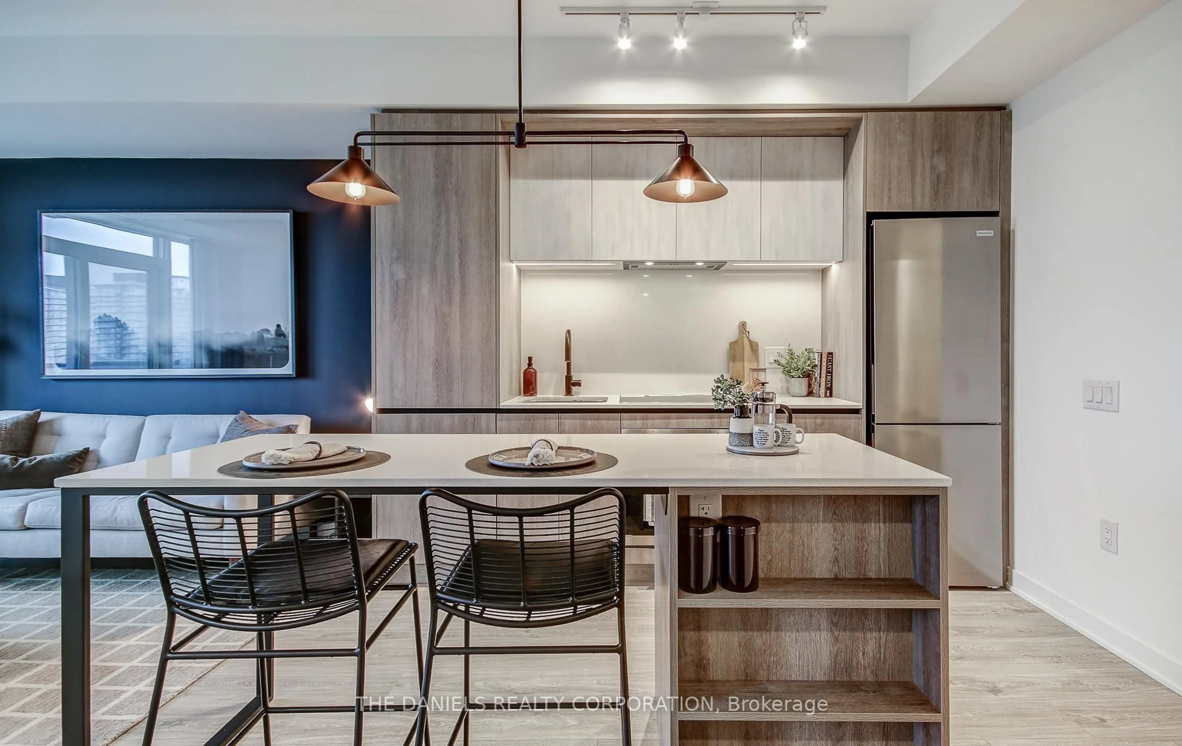 Contemporary kitchen, unknown for 2495 Eglinton Ave #2705, Mississauga Ontario L5M 2T2