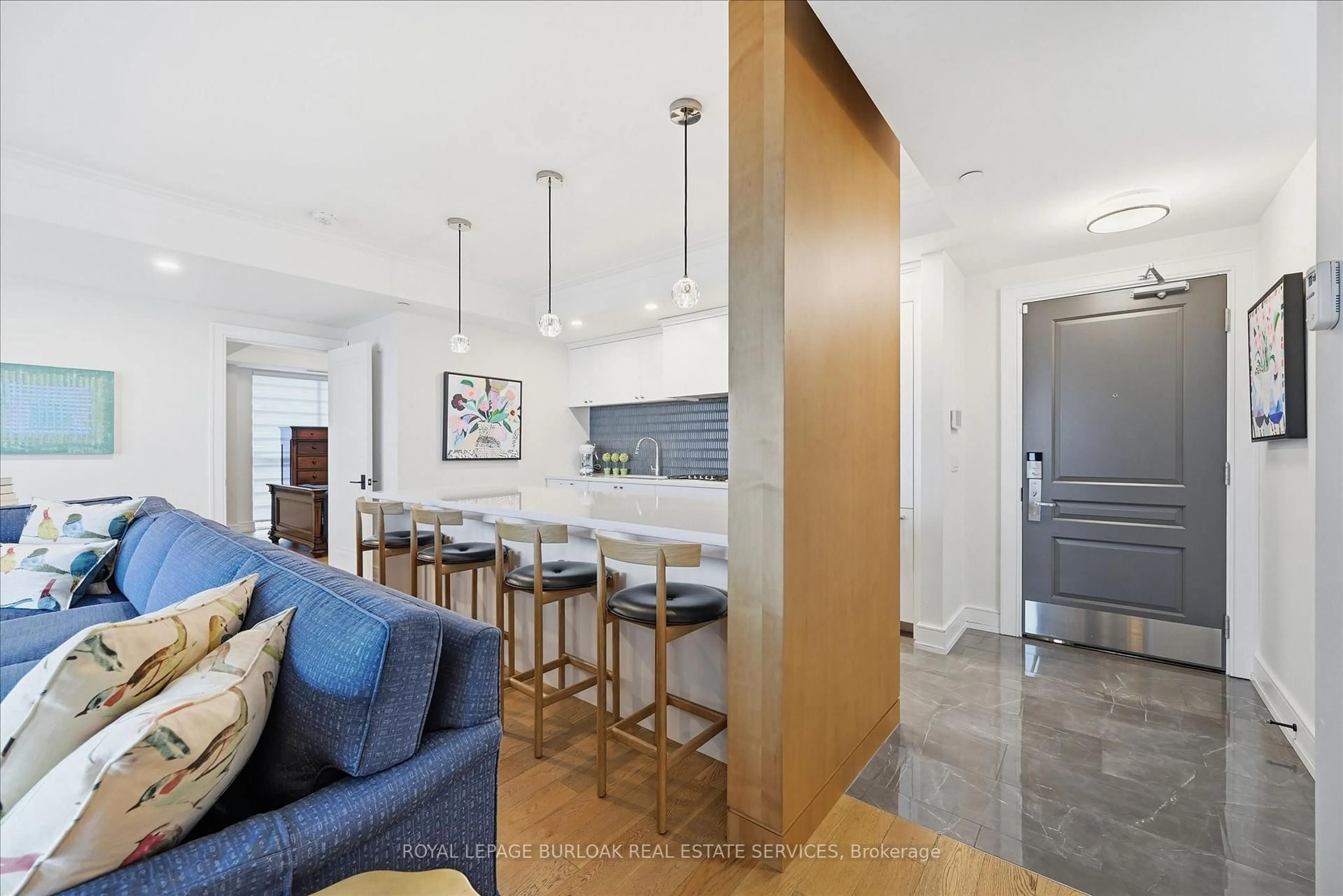 Open concept kitchen, unknown for 2060 Lakeshore Rd #1501, Burlington Ontario L7R 5A1