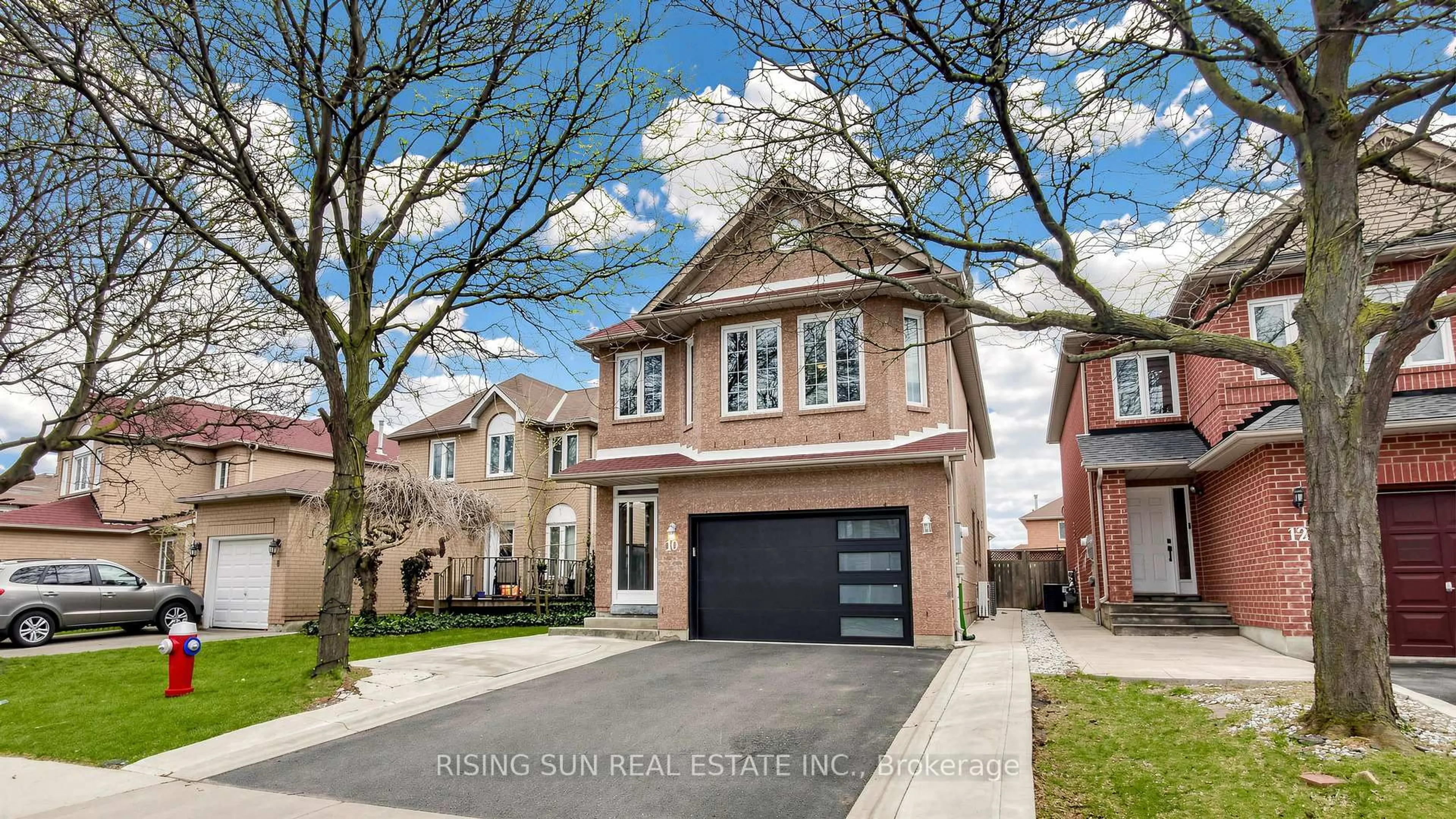 Home with brick exterior material, street for 10 Cedarwood Cres, Brampton Ontario L6X 4K1