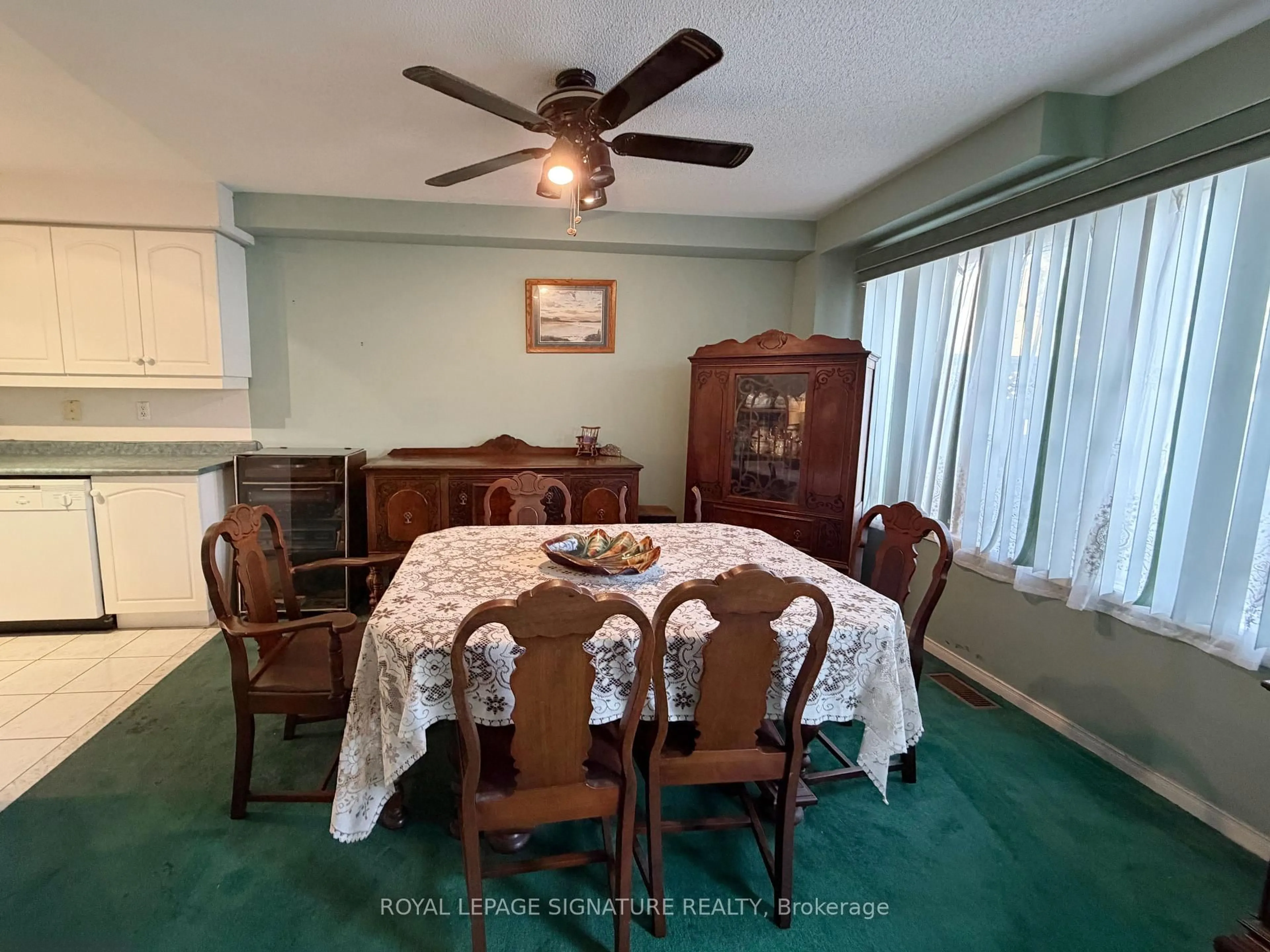 Dining room, unknown for 44 Park St, Mississauga Ontario L5H 1G7