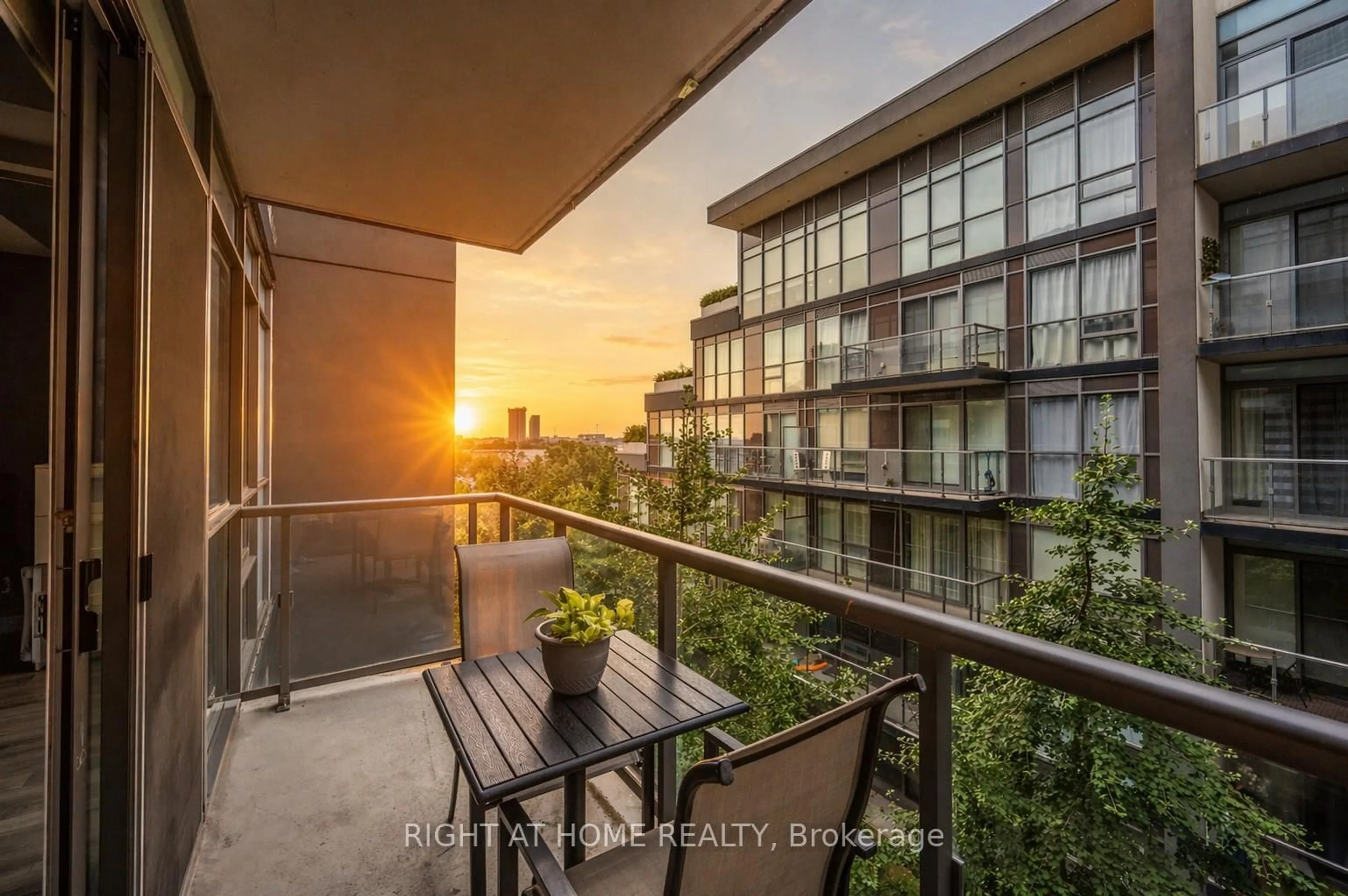 Balcony in the apartment, city buildings view from balcony for 15 James Finlay Way #917, Toronto Ontario M3M 0B3