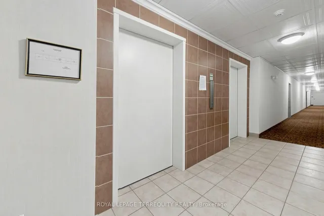 455 Sentinel Rd #1410, Toronto 5