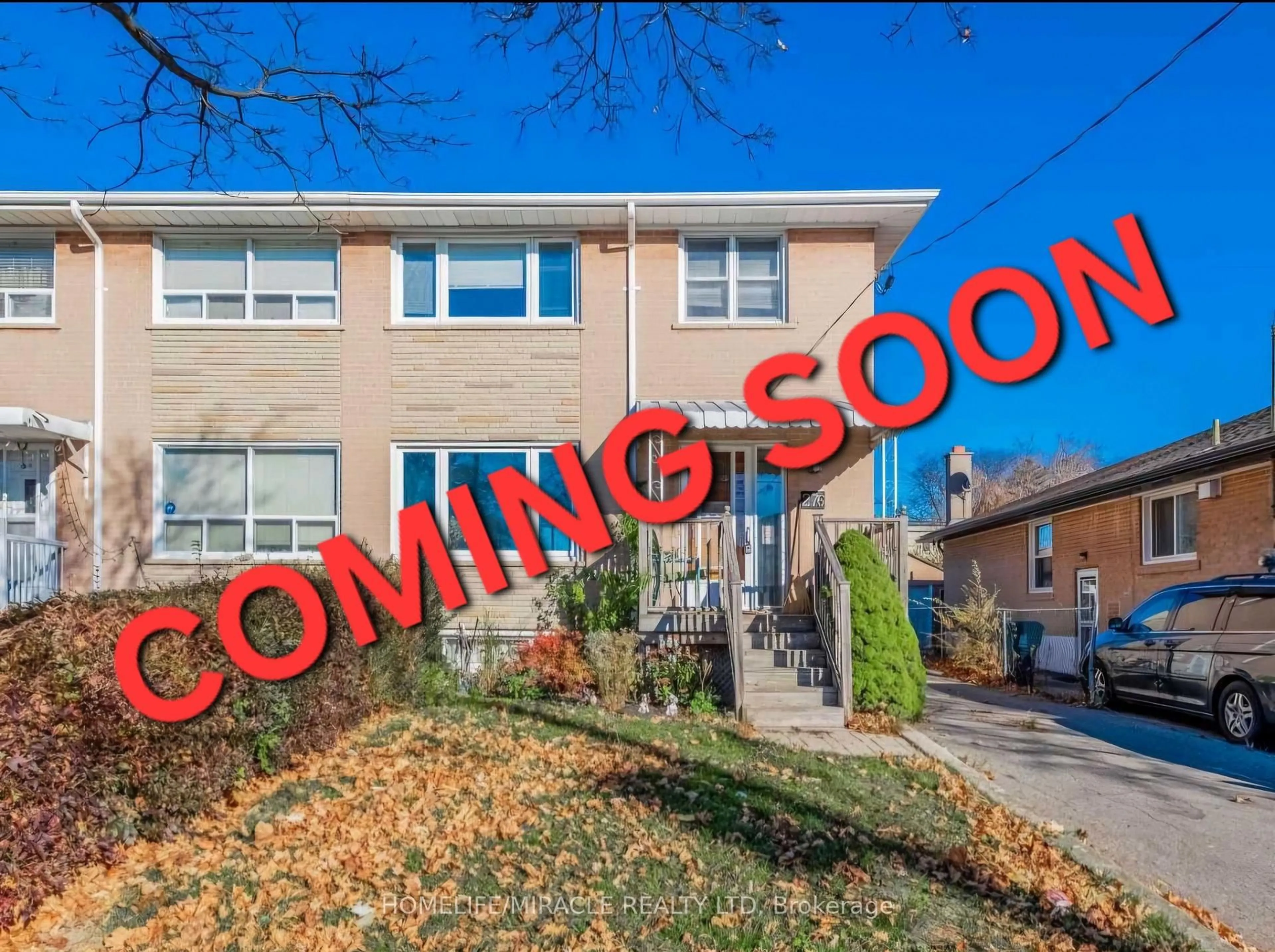 A pic from outside/outdoor area/front of a property/back of a property/a pic from drone, street for 276 Elmhurst Dr, Toronto Ontario M9W 2M2