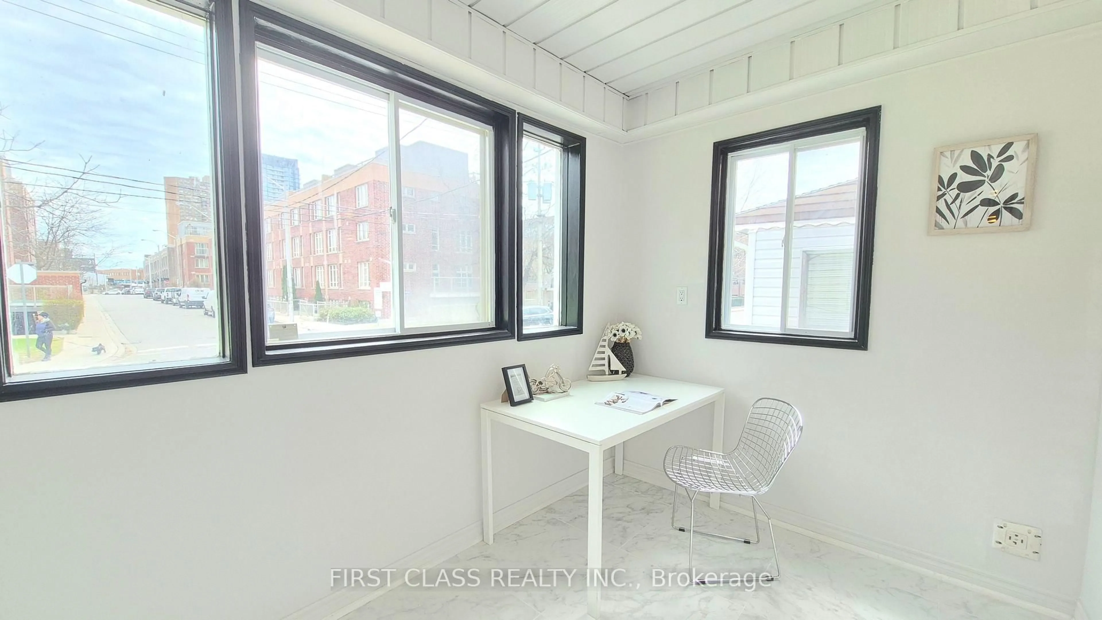 A pic of a room for 356 Wallace Ave, Toronto Ontario M6P 3P2