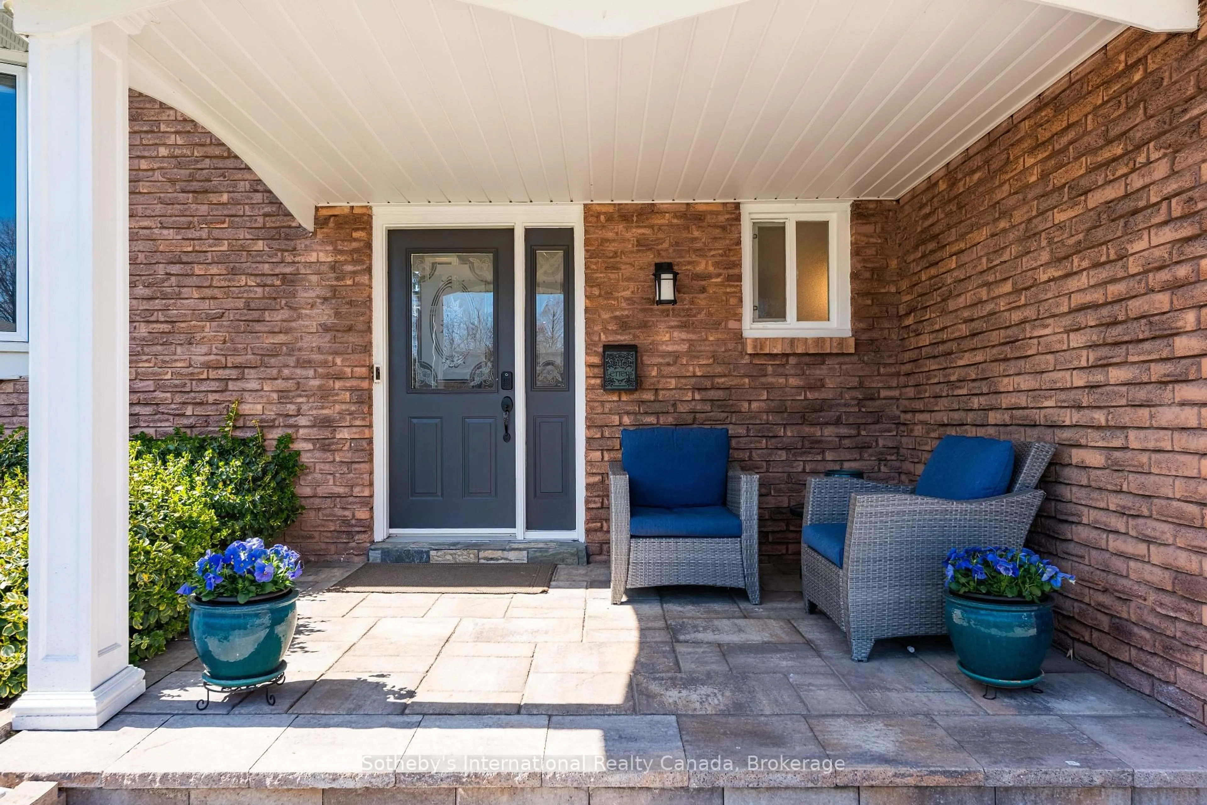 Unknown for 4151 Spruce Ave, Burlington Ontario L7L 1K8