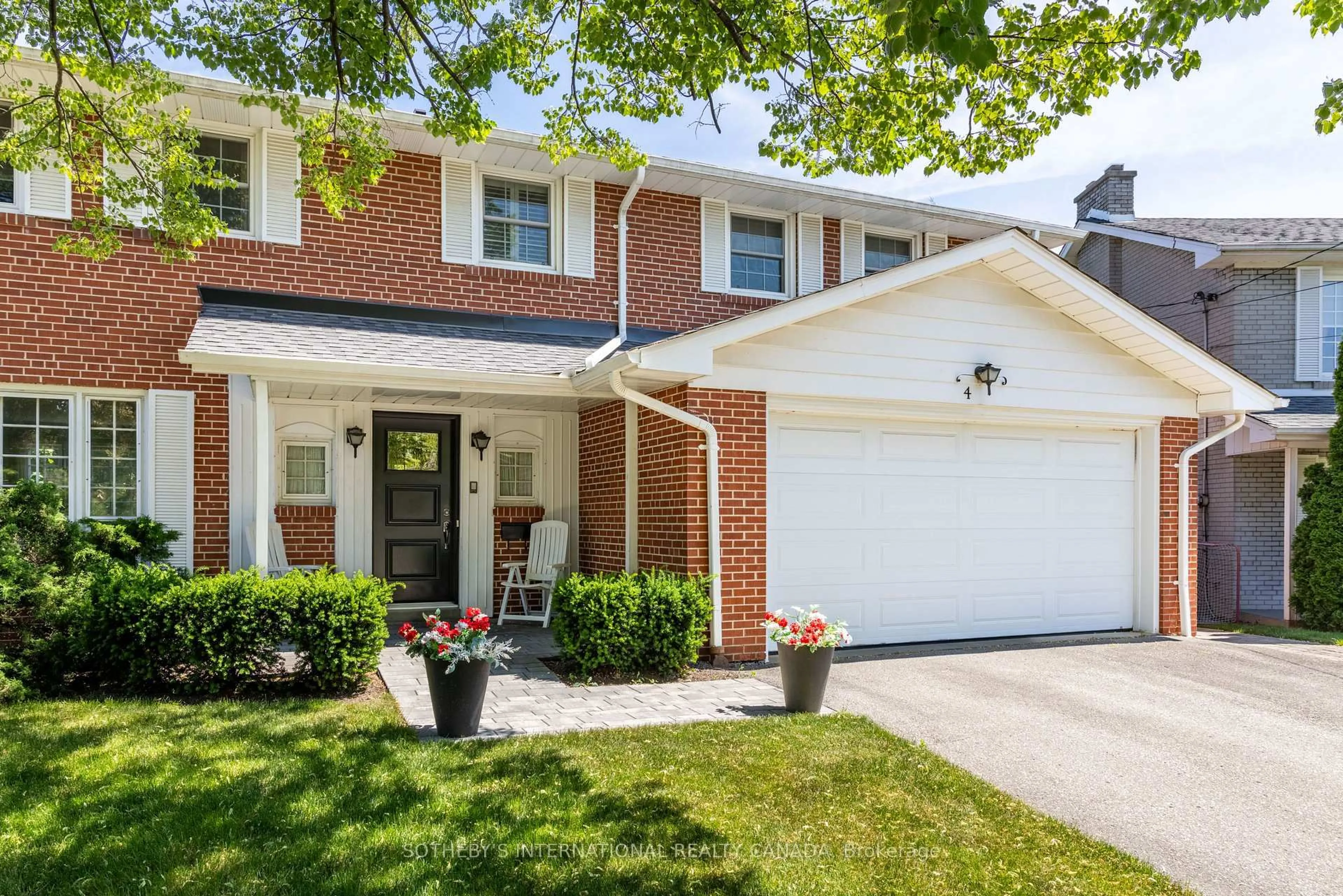 Home with brick exterior material, street for 4 Welbrooke Pl, Toronto Ontario M9B 5A3