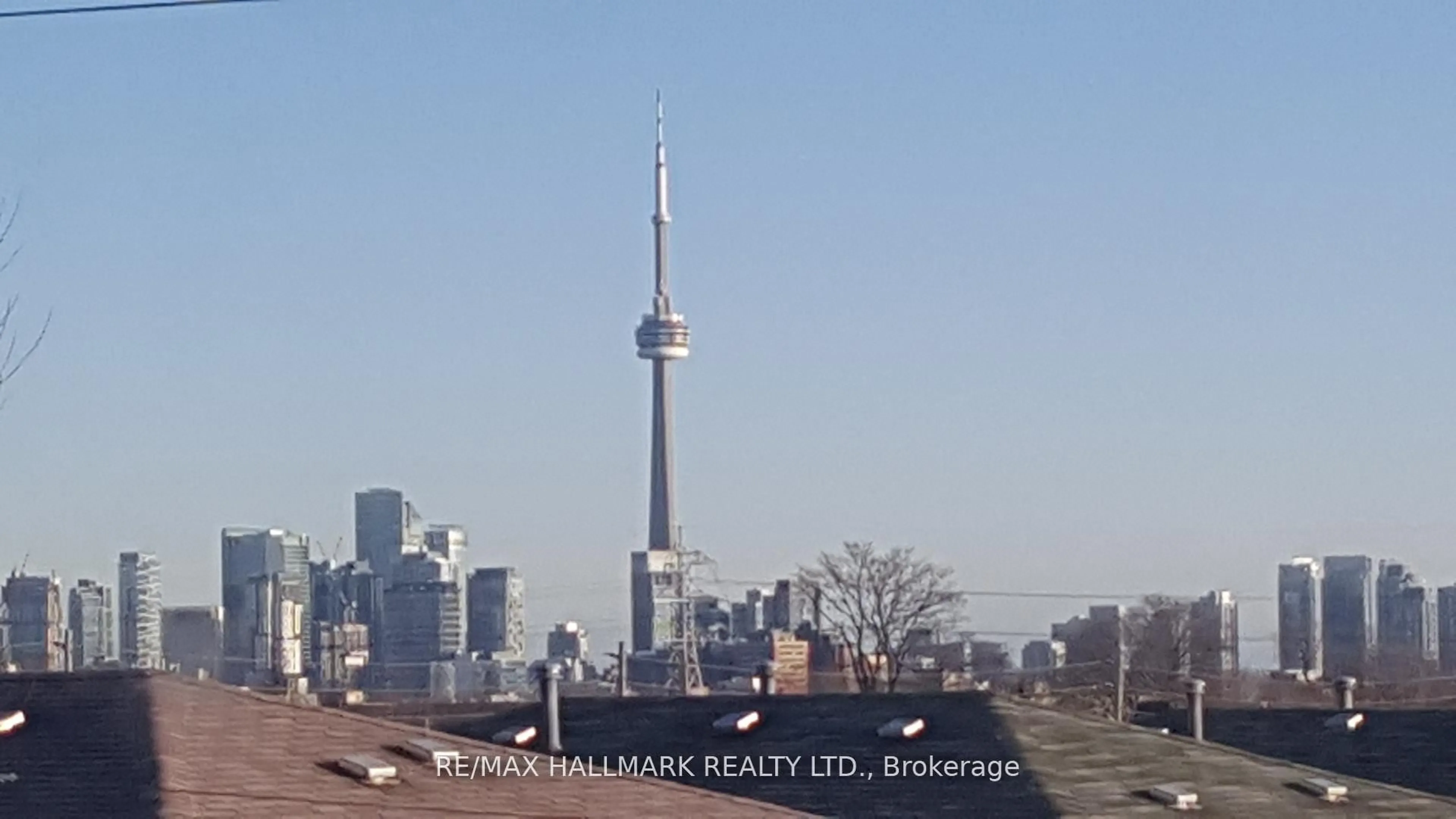 Blurry image for 1268 Davenport Rd, Toronto Ontario M6H 2G9