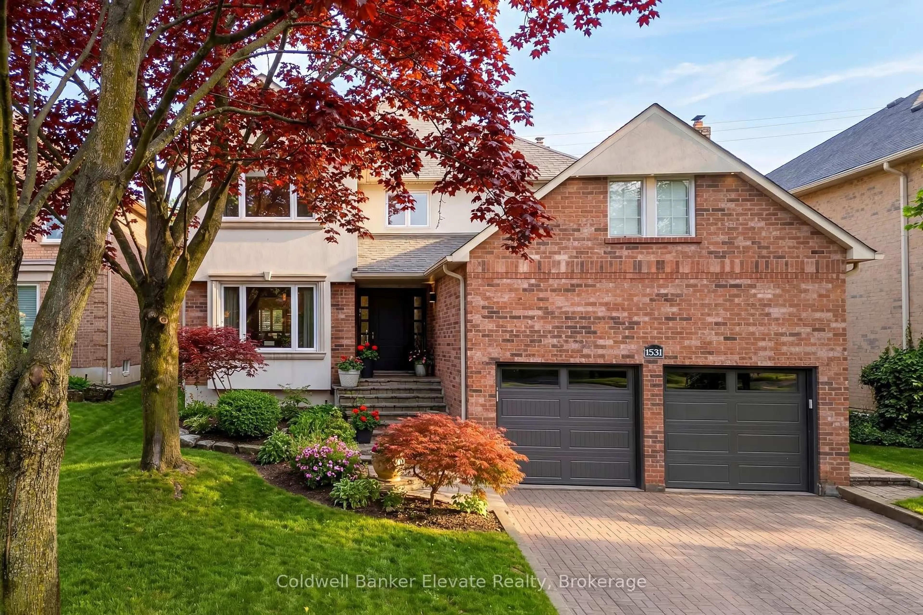 Home with brick exterior material, street for 1531 Polesden Dr, Mississauga Ontario L5G 4P8