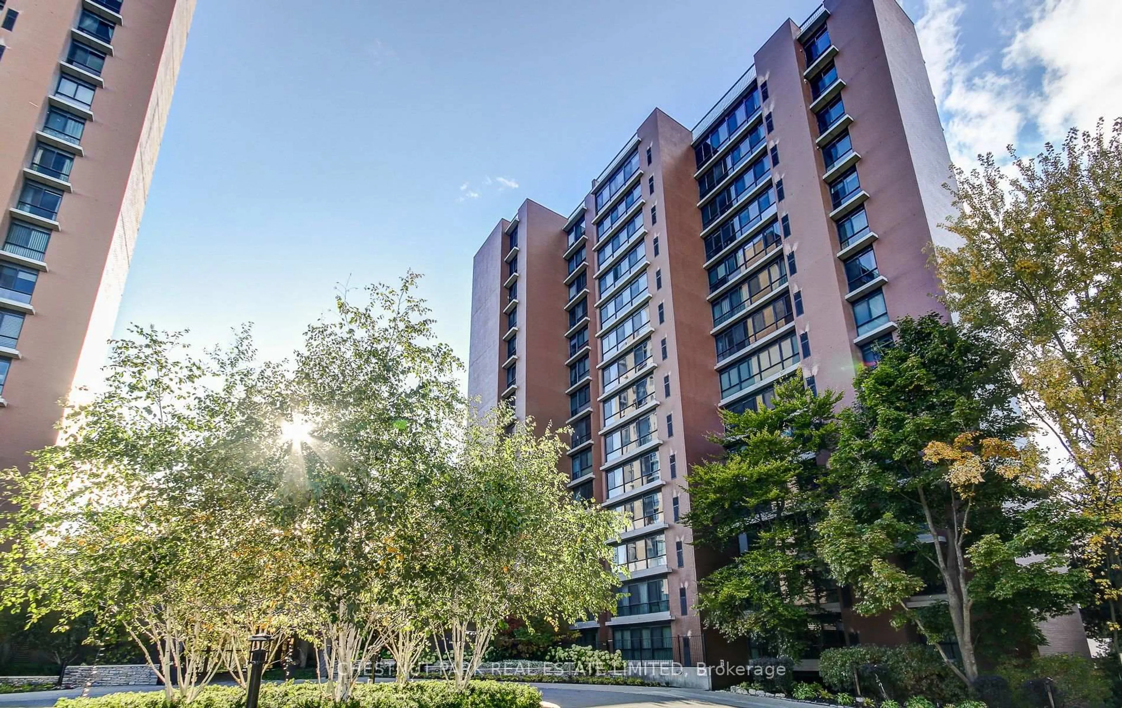 Unknown for 1400 Dixie Rd #812, Mississauga Ontario L5E 3E1