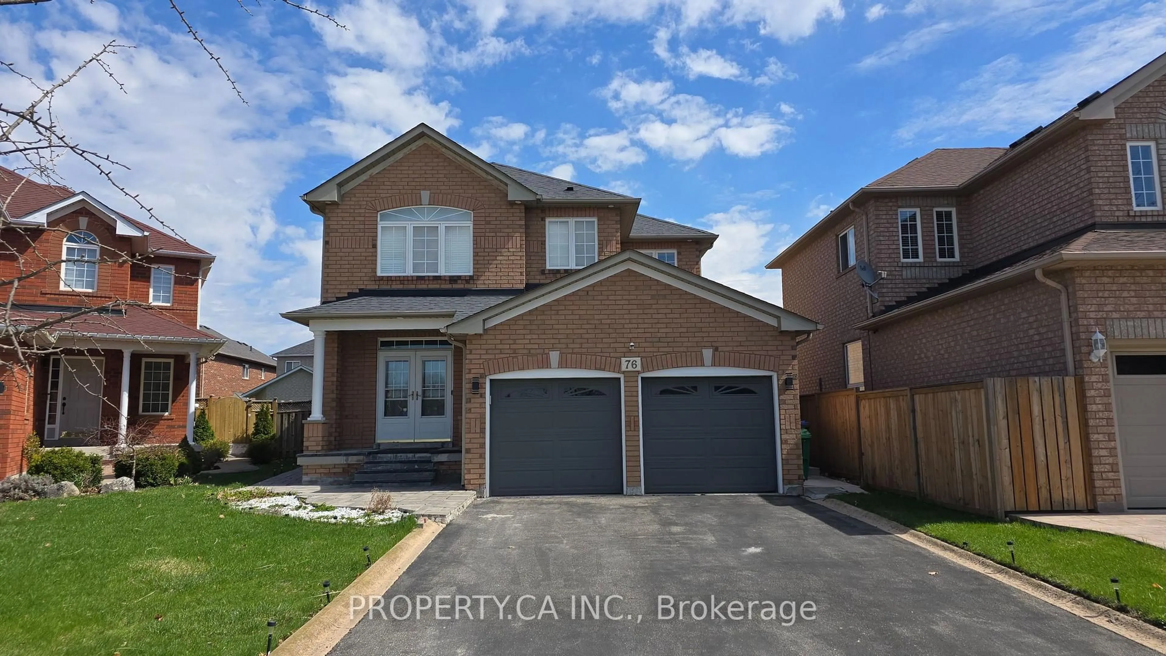 Home with brick exterior material, street for 76 Baybrook Rd, Brampton Ontario L7A 1L9
