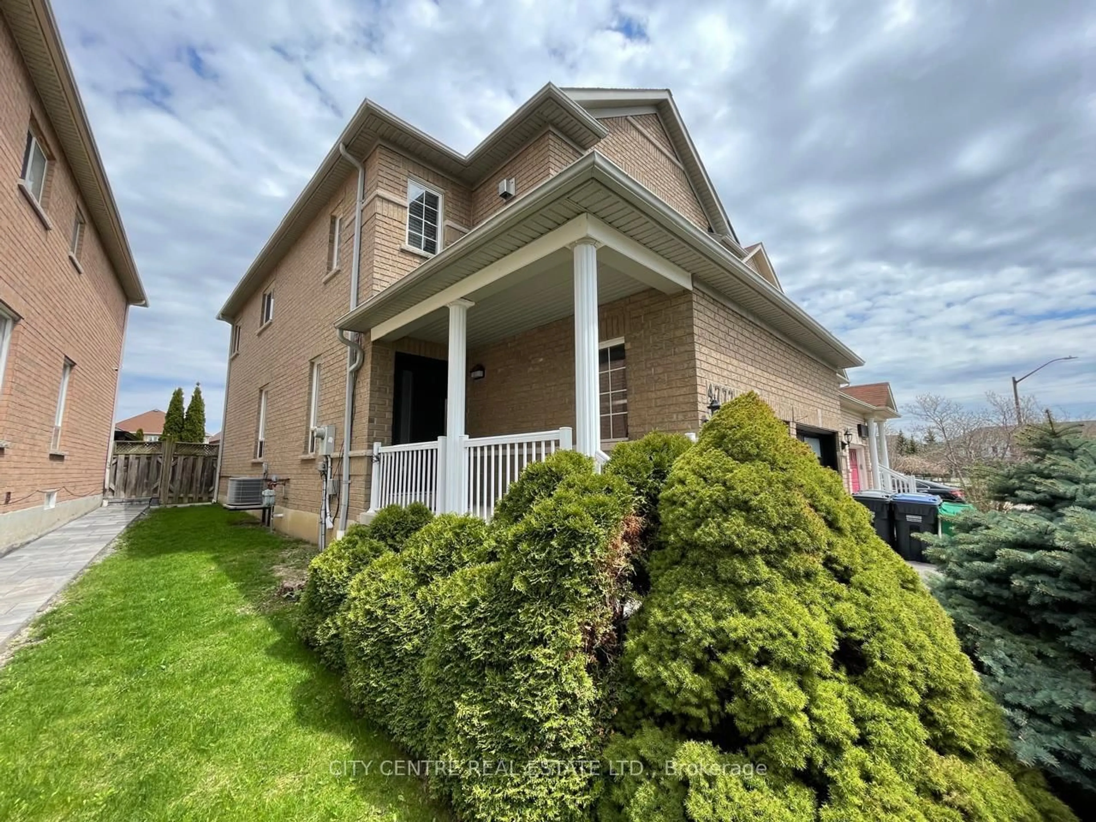 Unknown for 4777 Glasshill Grve, Mississauga Ontario L5M 7R6