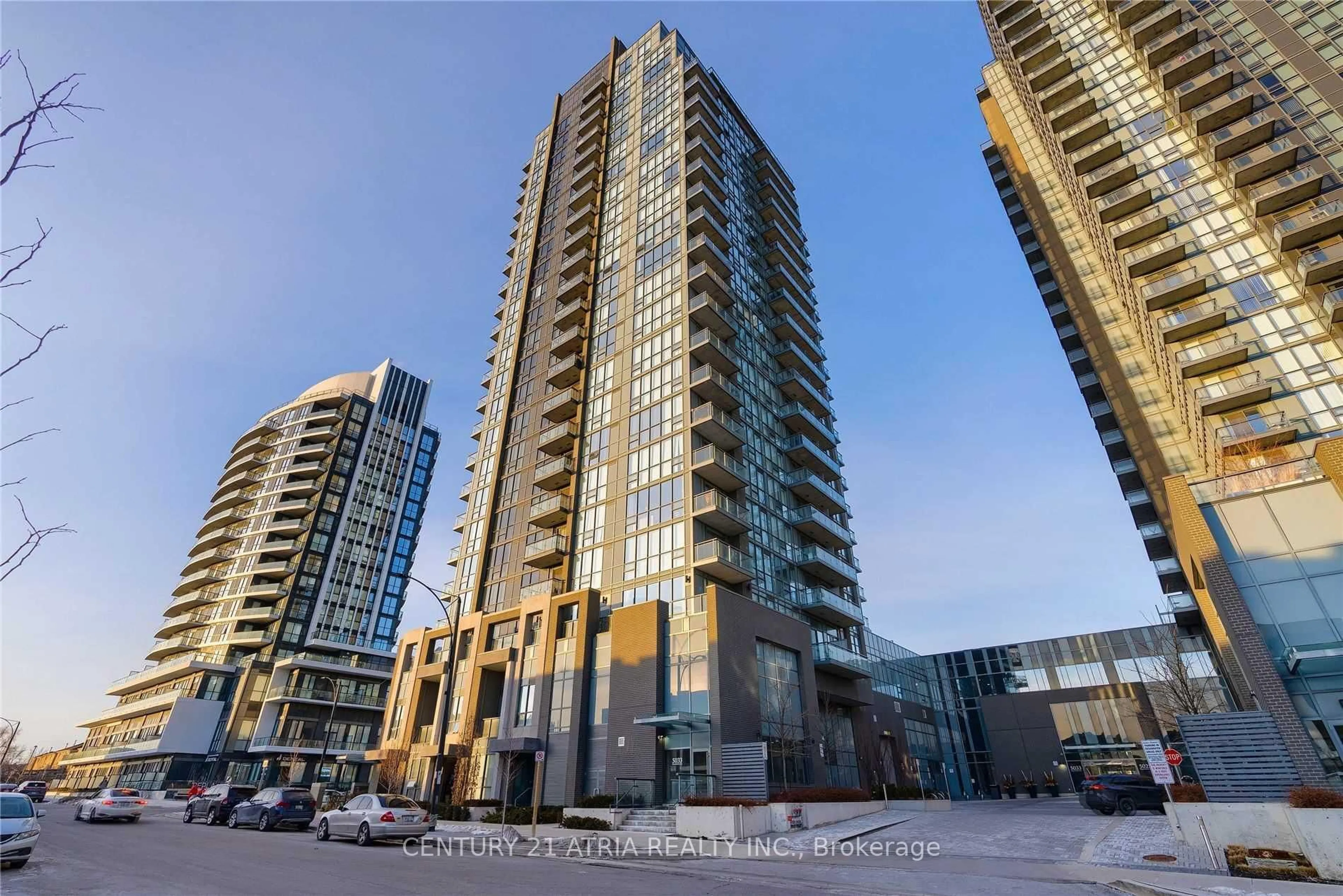 Indoor foyer for 5033 Four Springs Ave #2017, Mississauga Ontario L5R 0G6